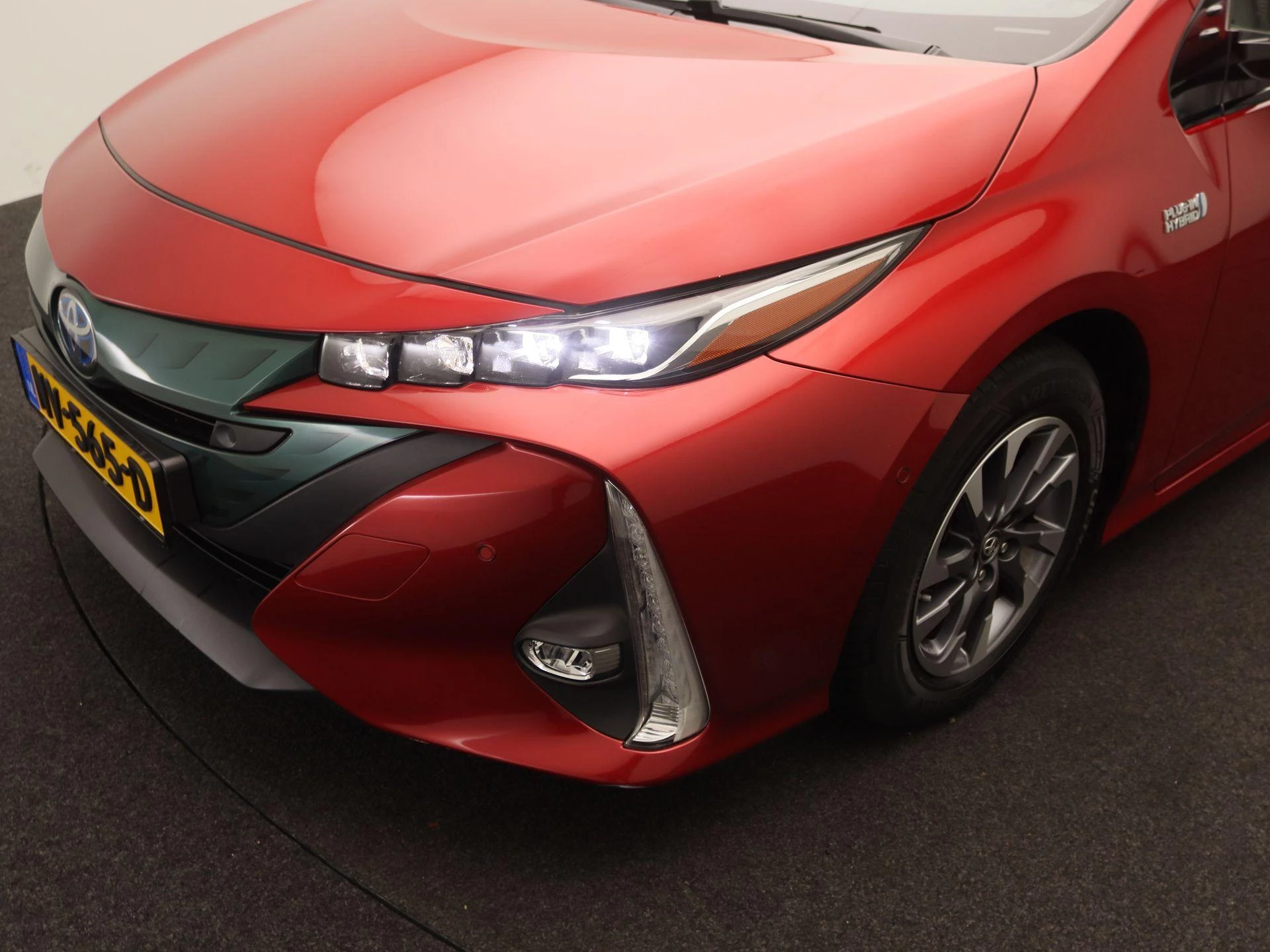 Toyota-Prius-image-14