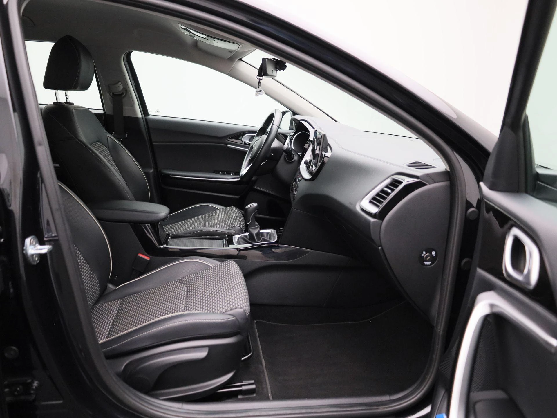 Kia-cee'd-image-35