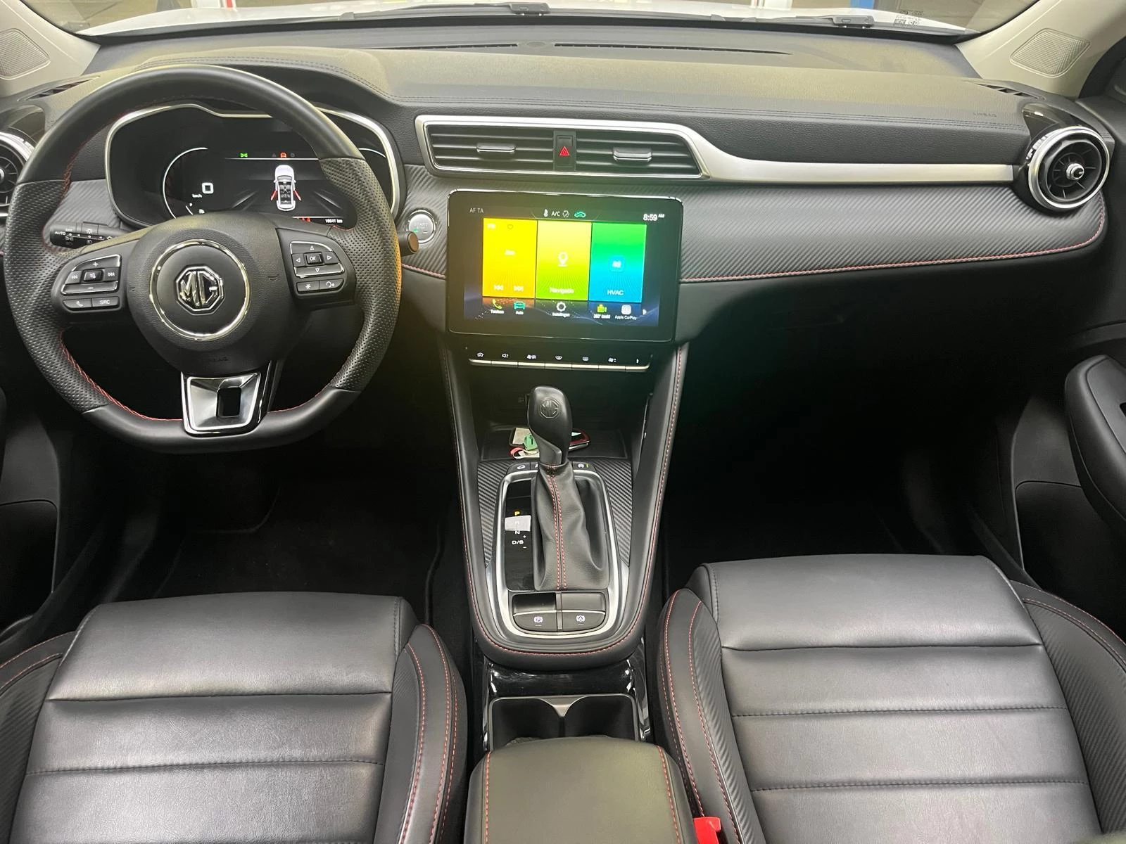 MG ZS Luxury