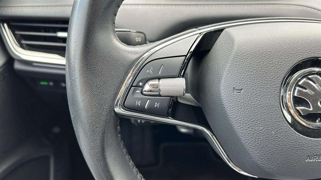 Škoda-Enyaq iV-image-10