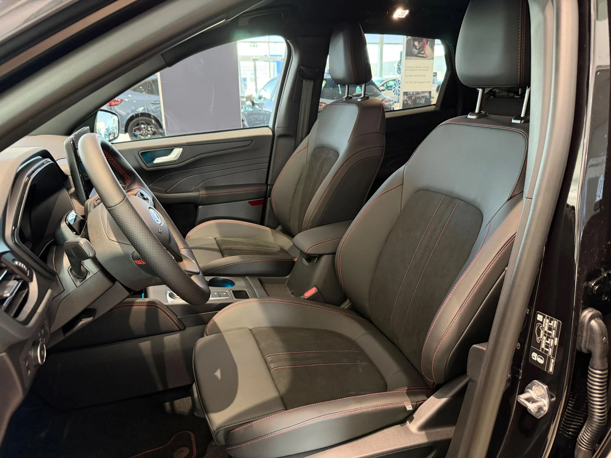 Ford-Kuga-image-17