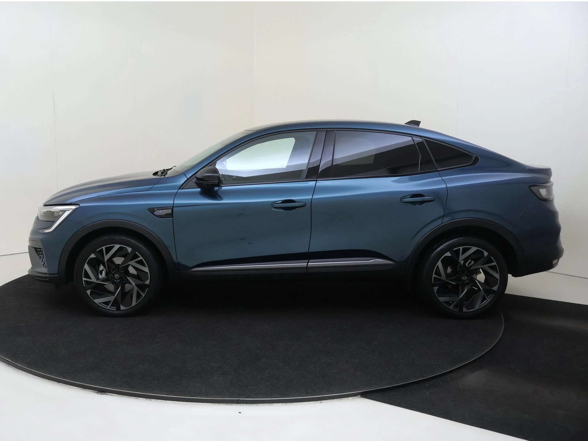 Renault Arkana 1.6 E-Tech full hybrid 145 esprit Alpine