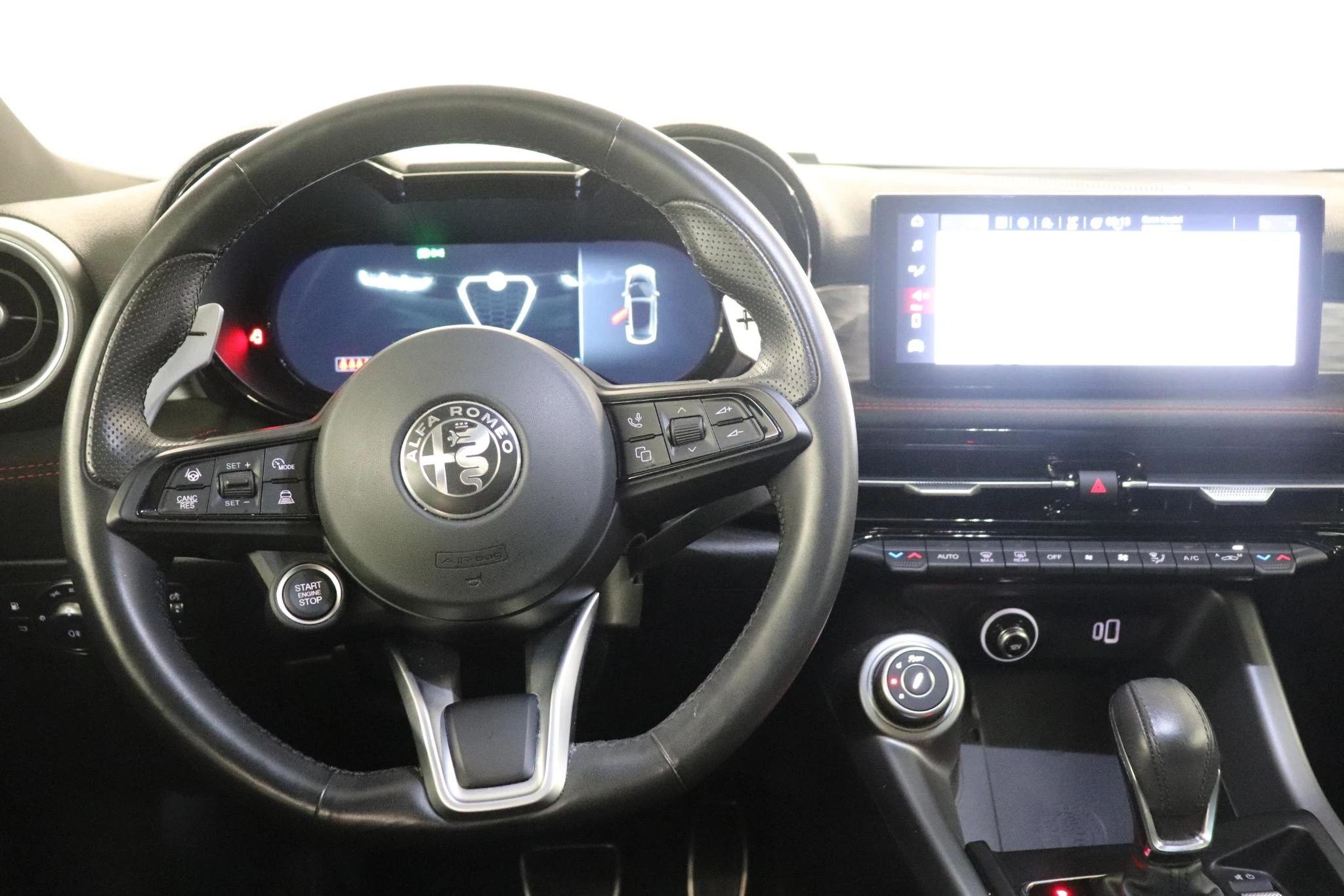 Alfa Romeo-Tonale-image-8