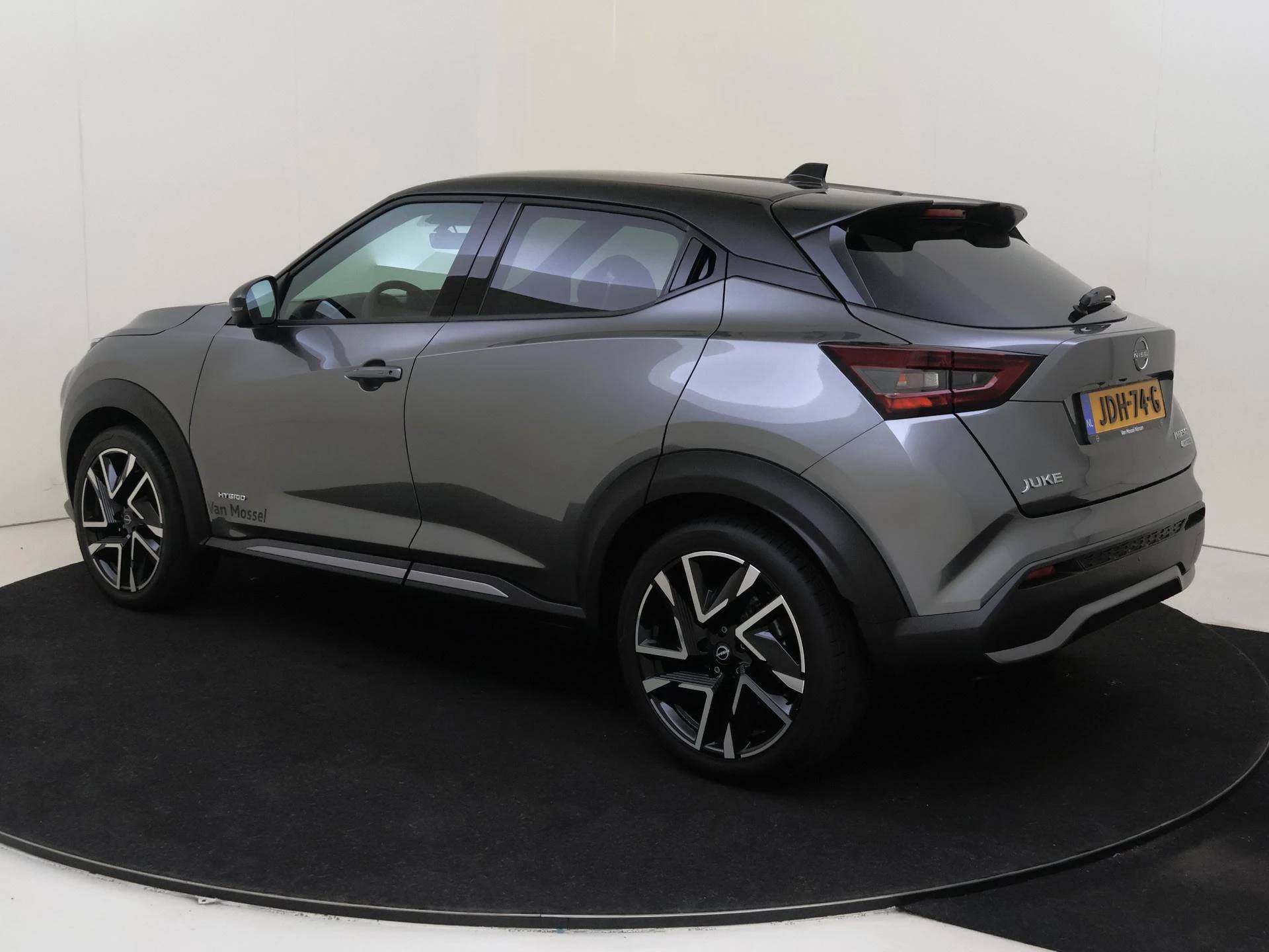 Nissan-Juke-image-2