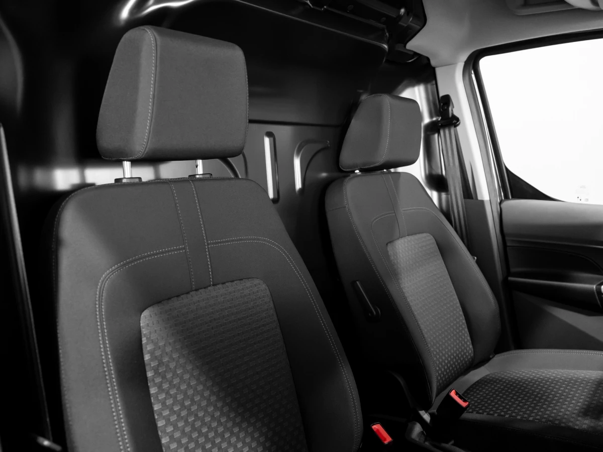 Ford-Transit Connect-image-5