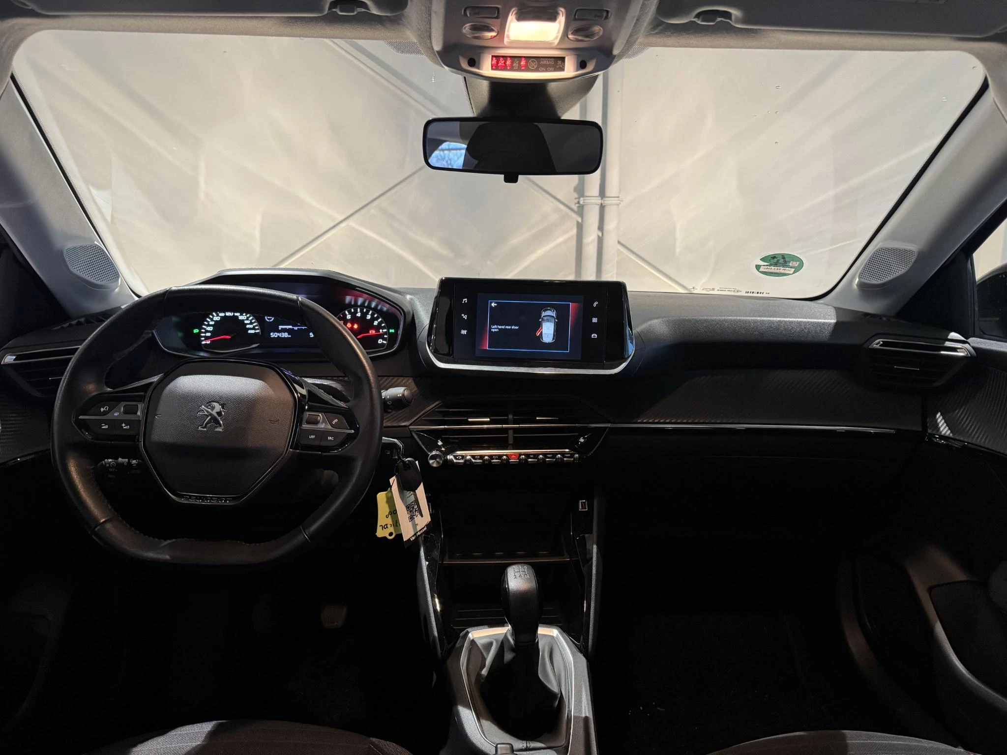 Peugeot-208-image-10