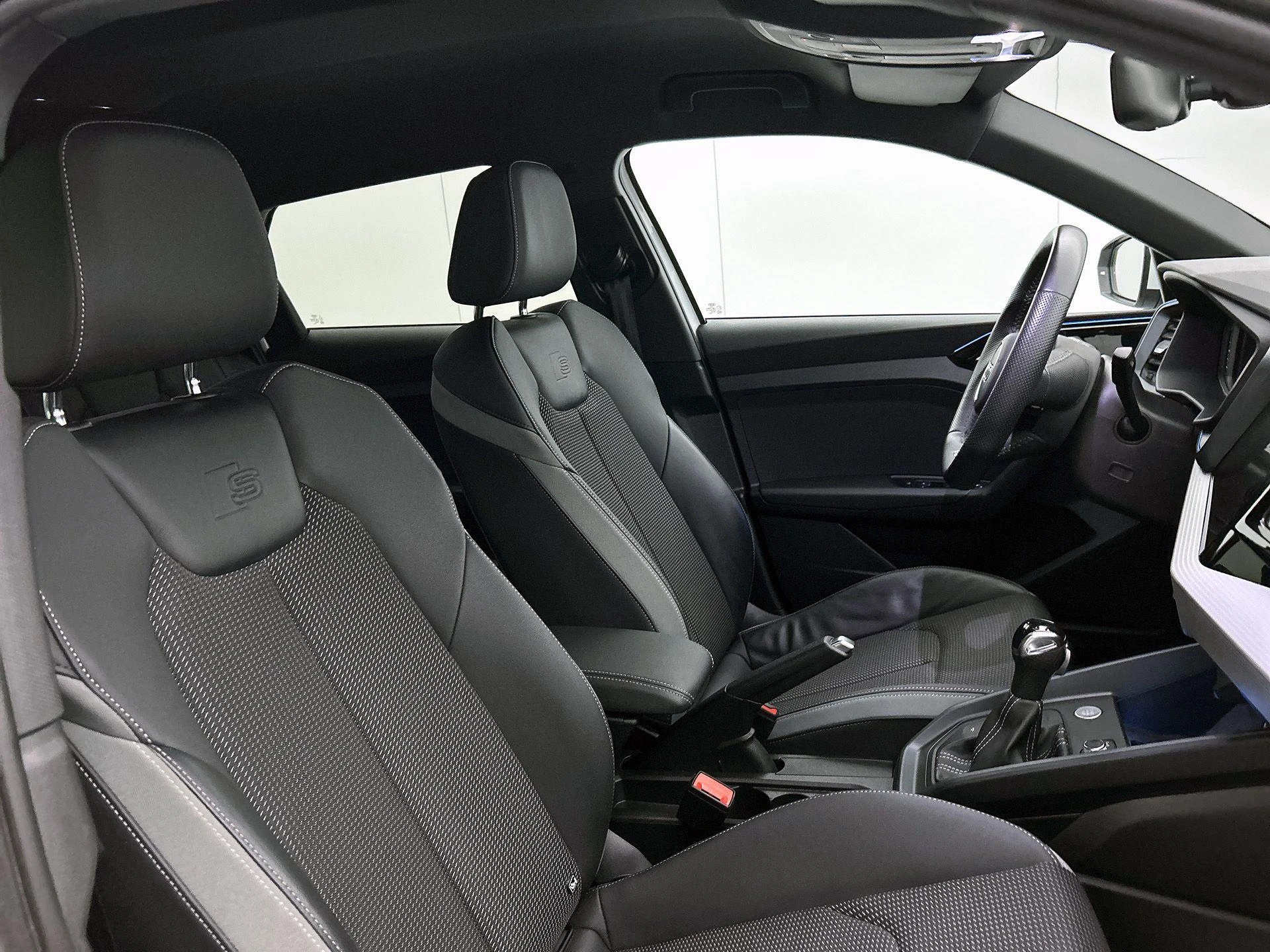 Audi-A1 Sportback-image-16