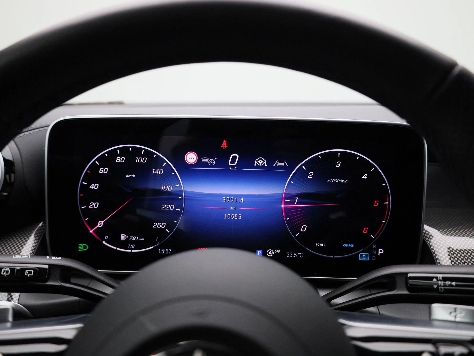 Mercedes-Benz-GLC-image-9