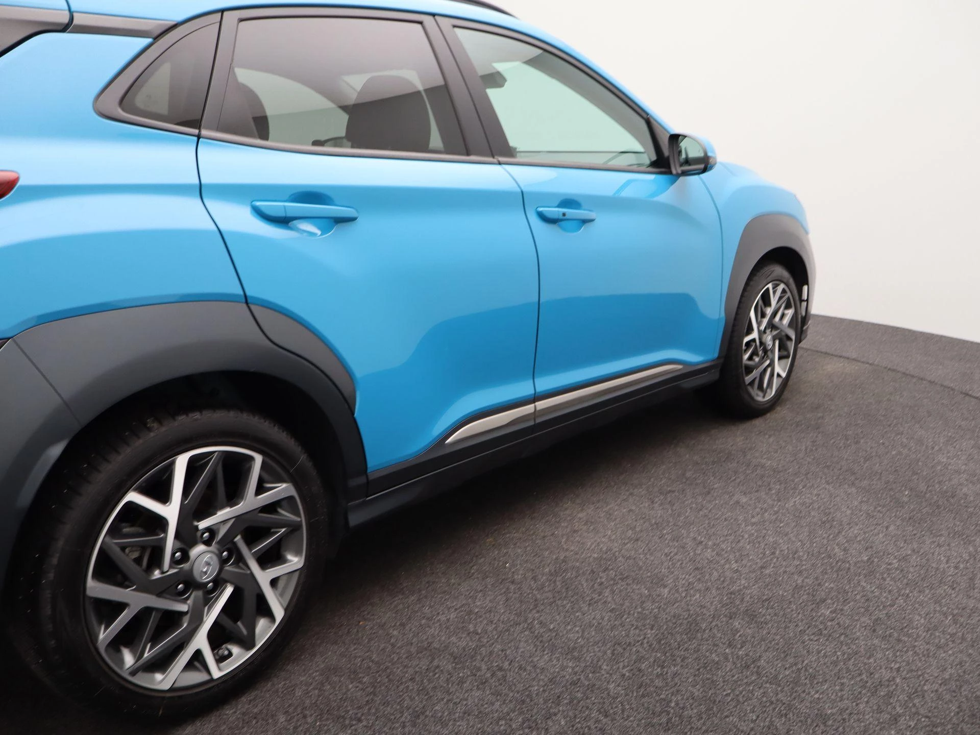 Hyundai-Kona-image-42