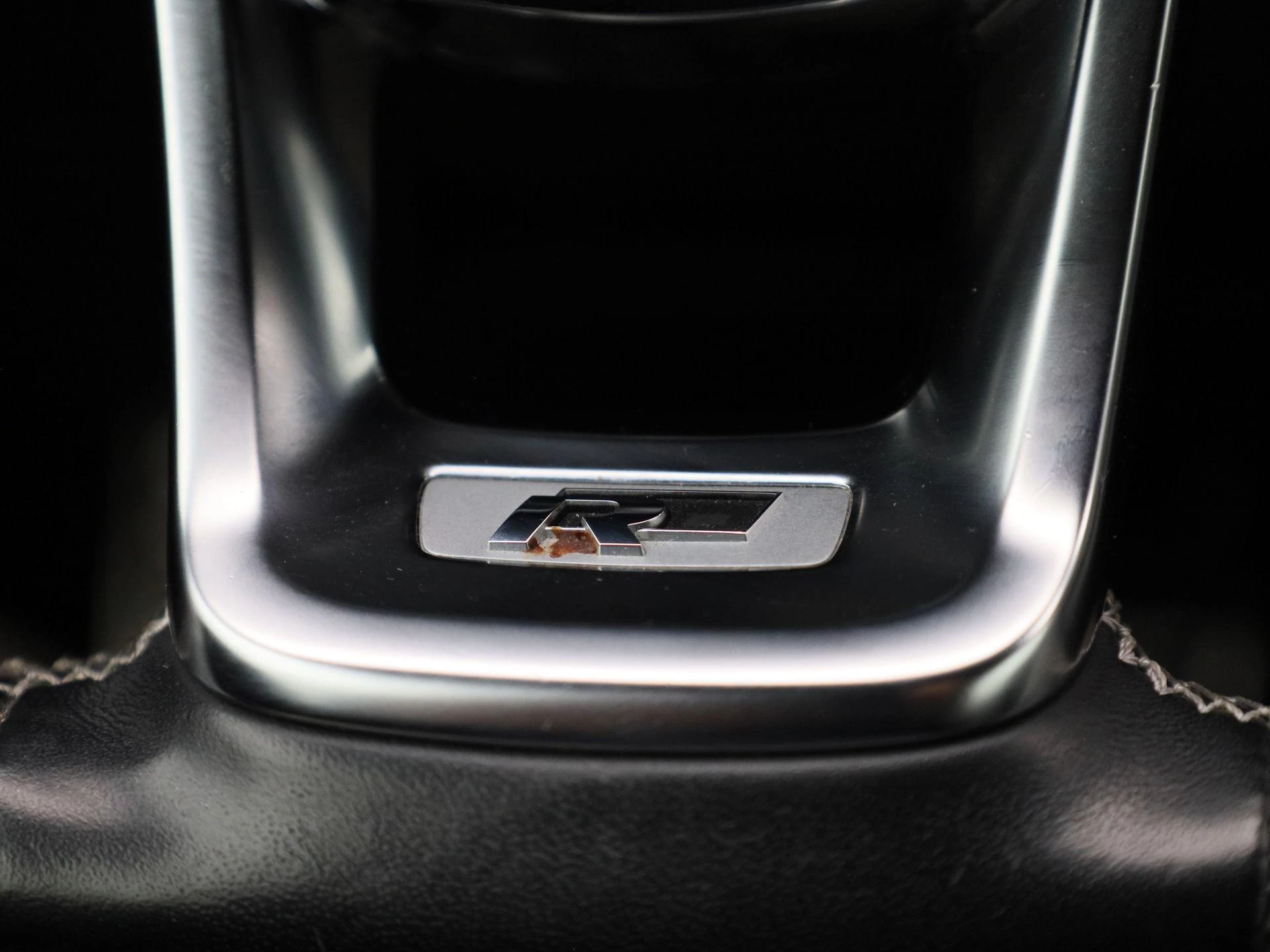 Volkswagen-T-Roc-image-27