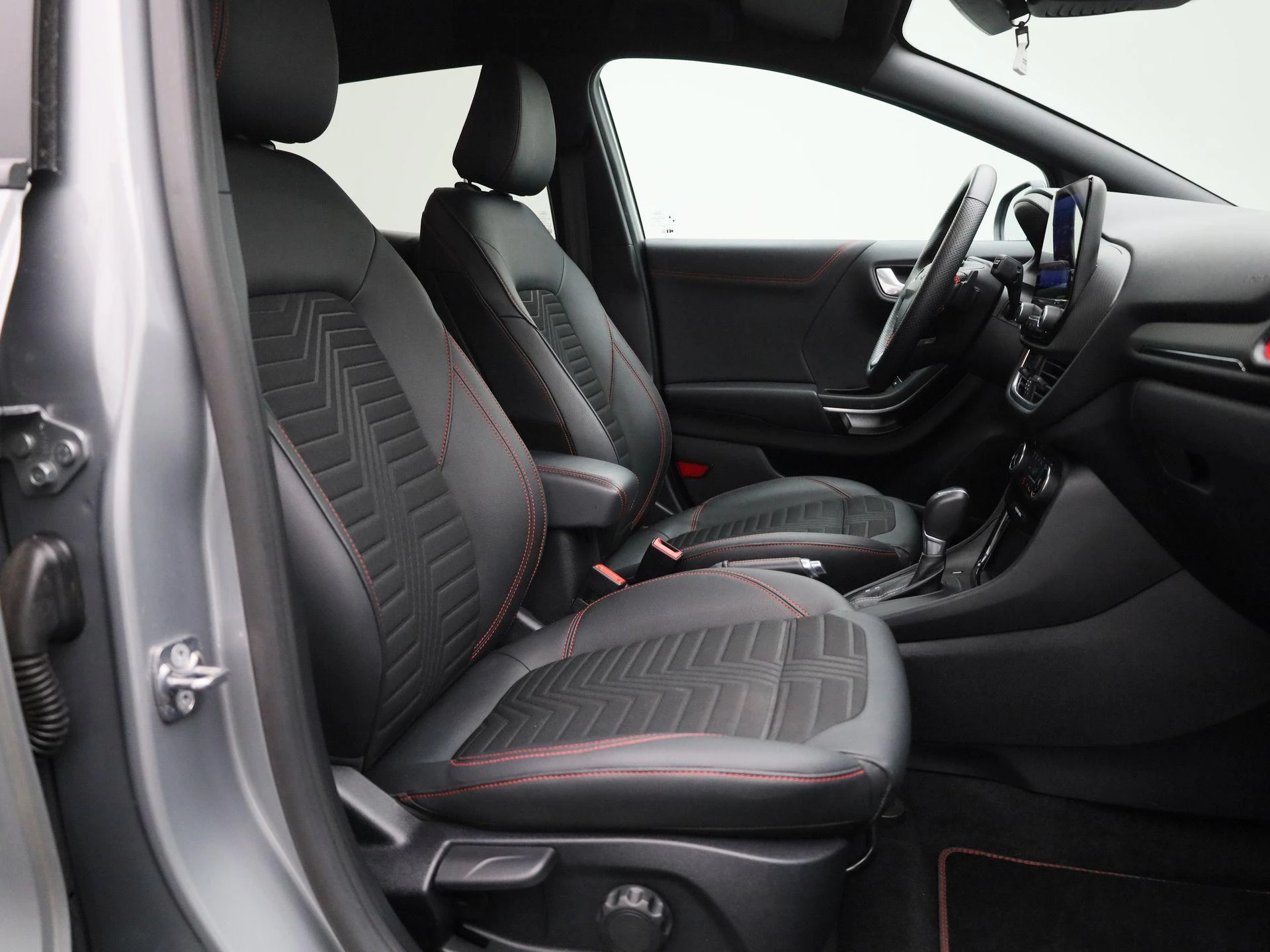 Ford Puma 1.0i Ecoboost MHEV 92kW Aut. ST-Line