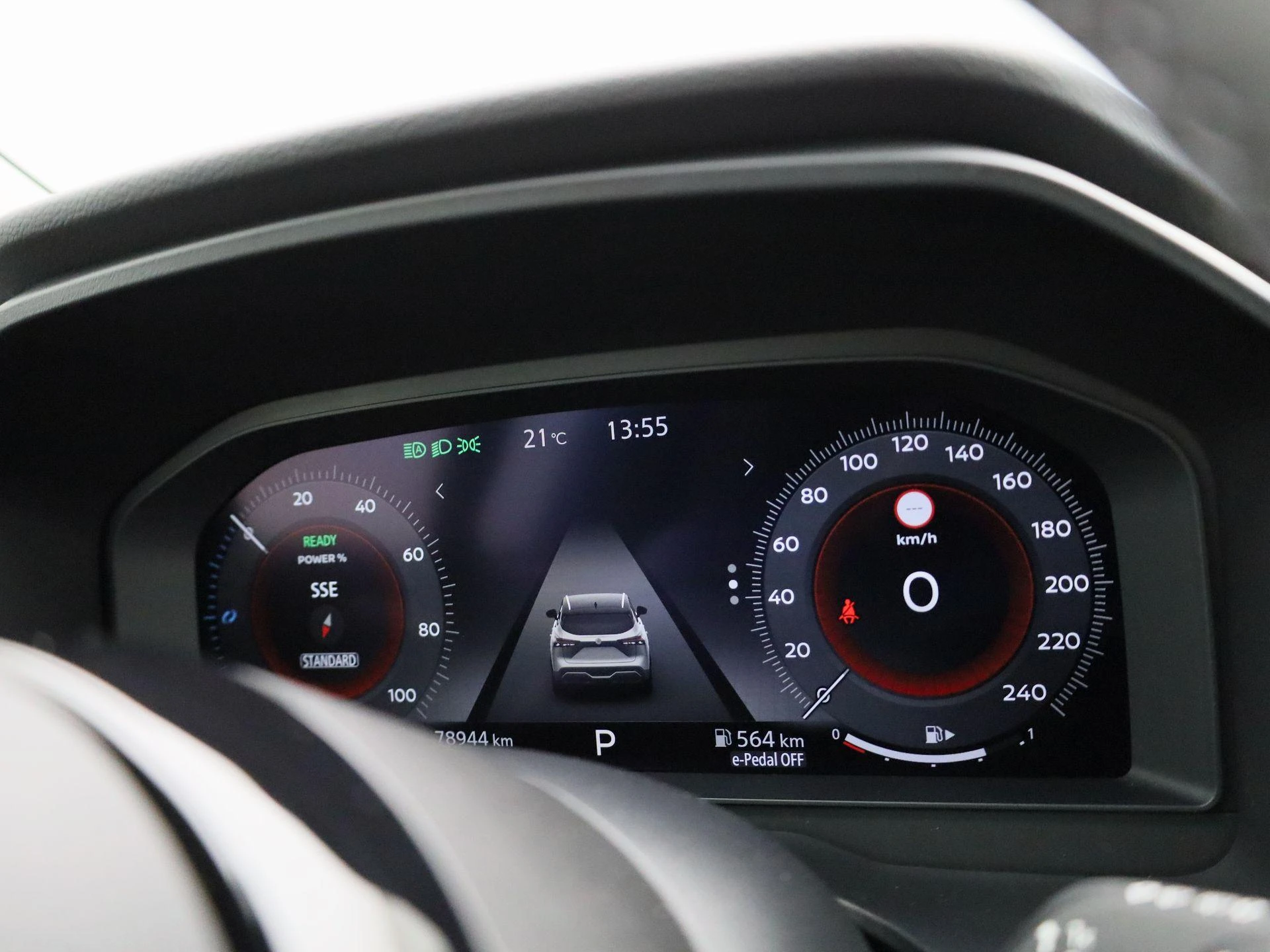 Nissan-QASHQAI-image-21