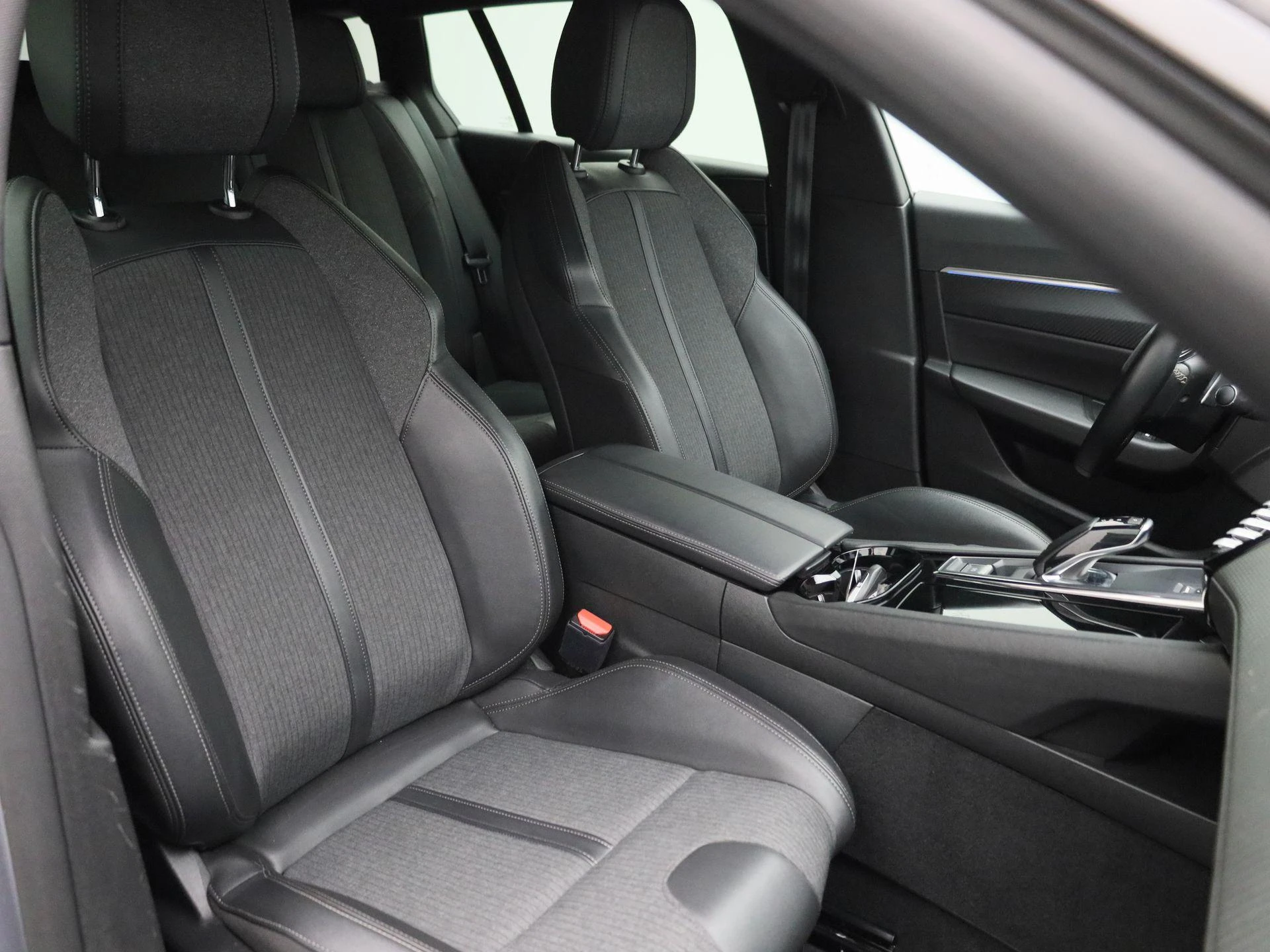 Peugeot-508-image-42