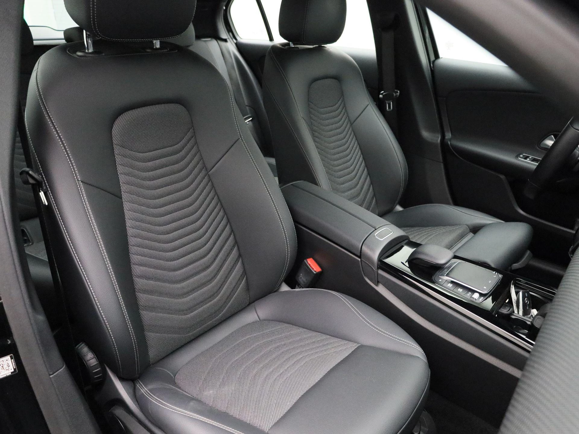 Mercedes-Benz A-Klasse A 250 e Business Solution