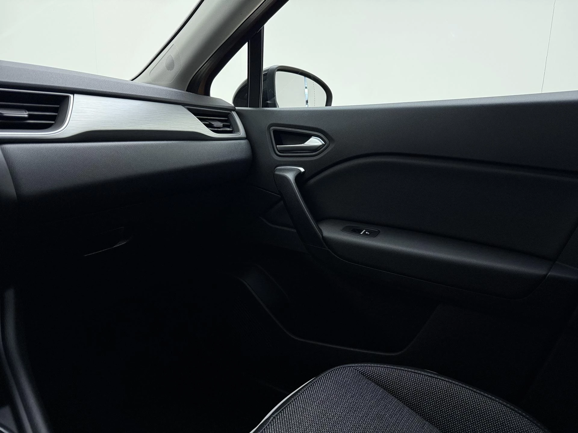 Renault-Captur-image-27