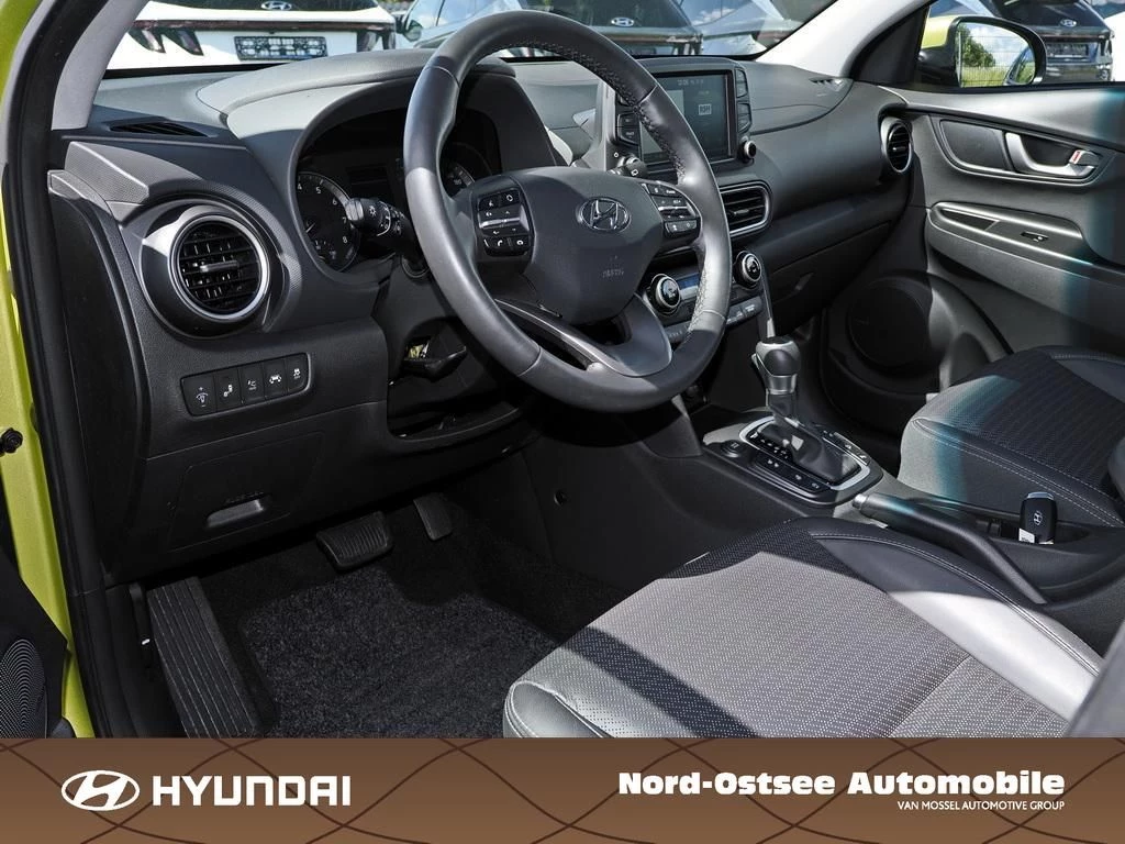 Hyundai Kona 1.6 T-GDI PREMIUM 2WD HUD TEMPO KAMERA PDC Premium