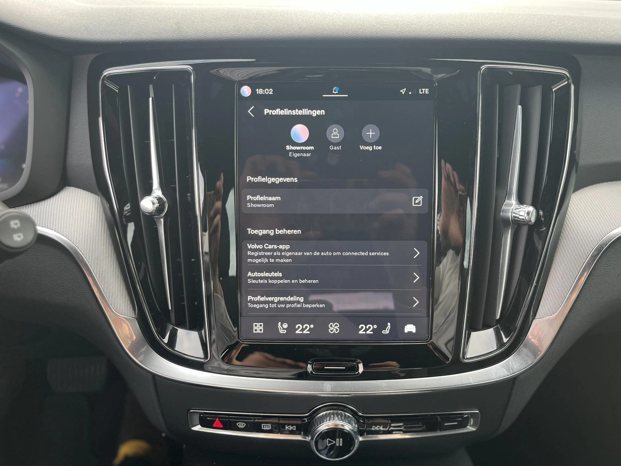 Volvo-V60-image-27