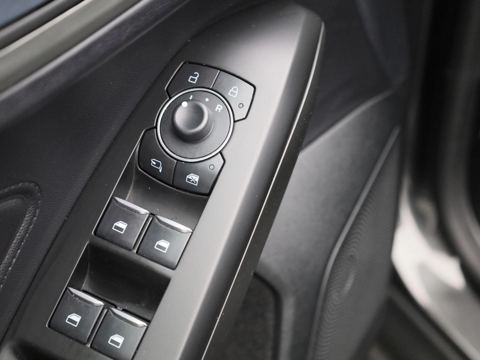 Ford-Focus-image-27