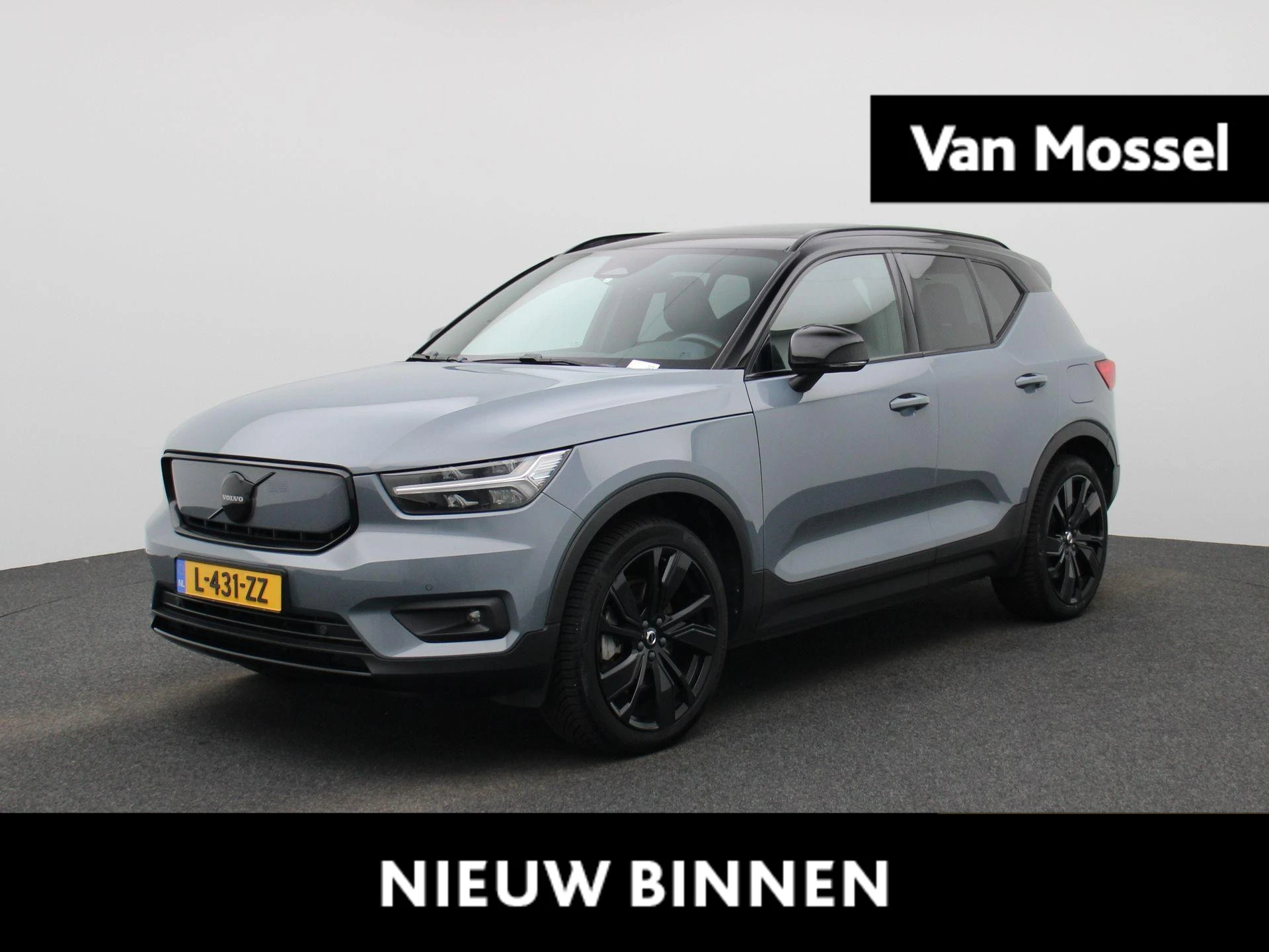 Volvo-XC40-image-0