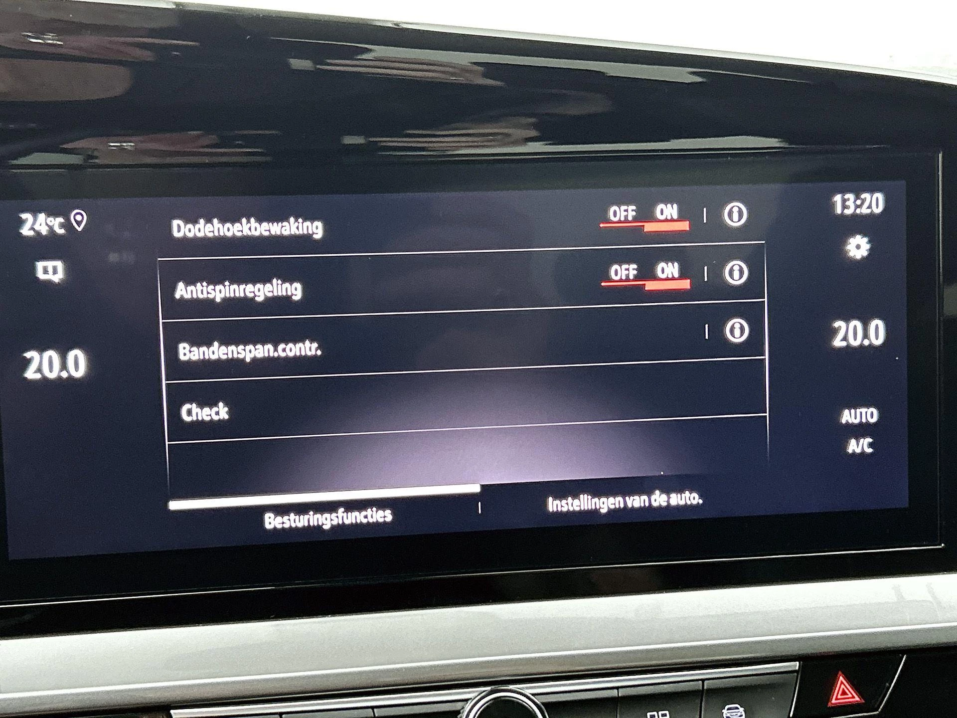 Opel Mokka-e Ultimate 50-kWh 11kw bl.