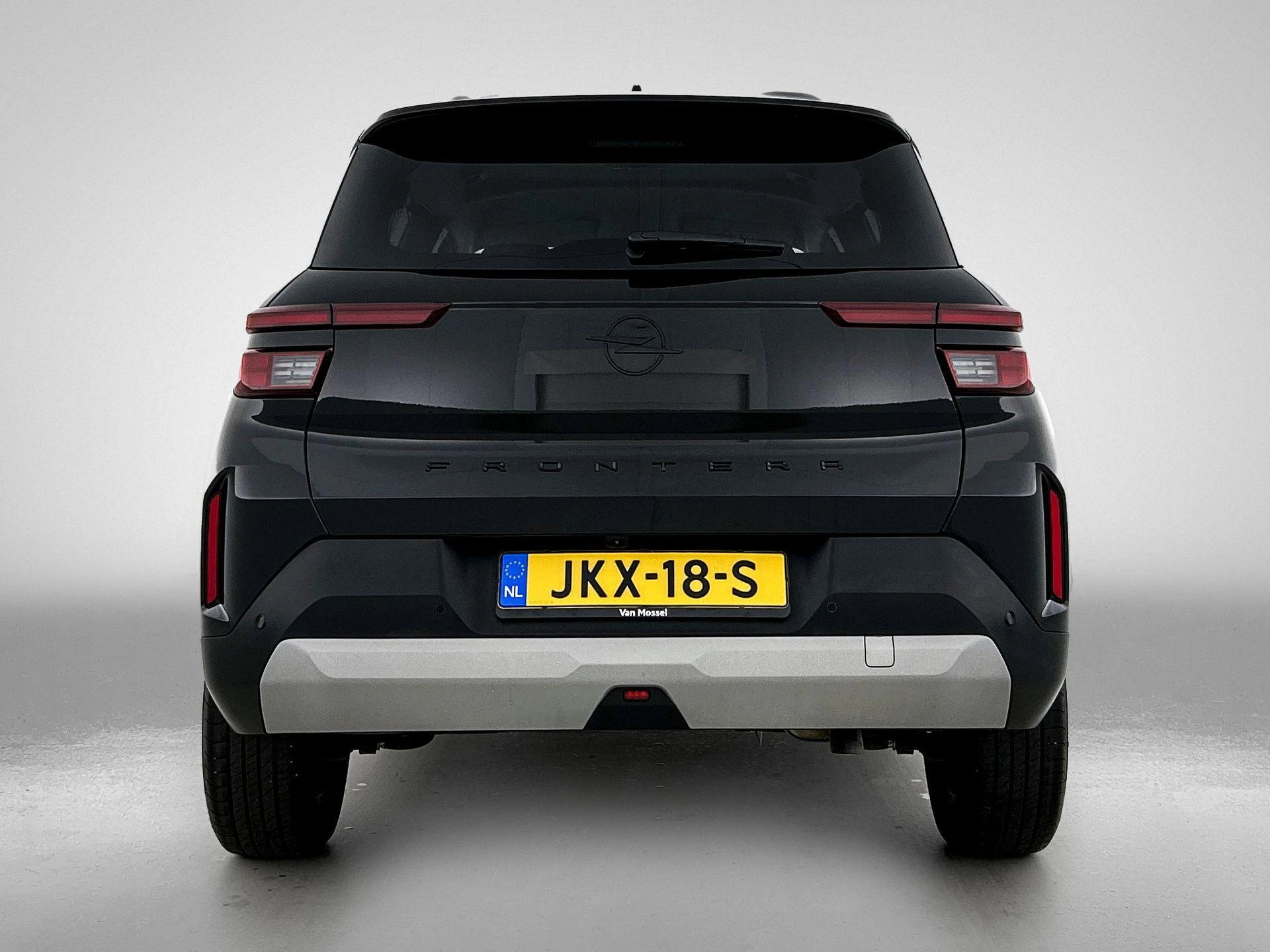 Opel-Frontera-image-2