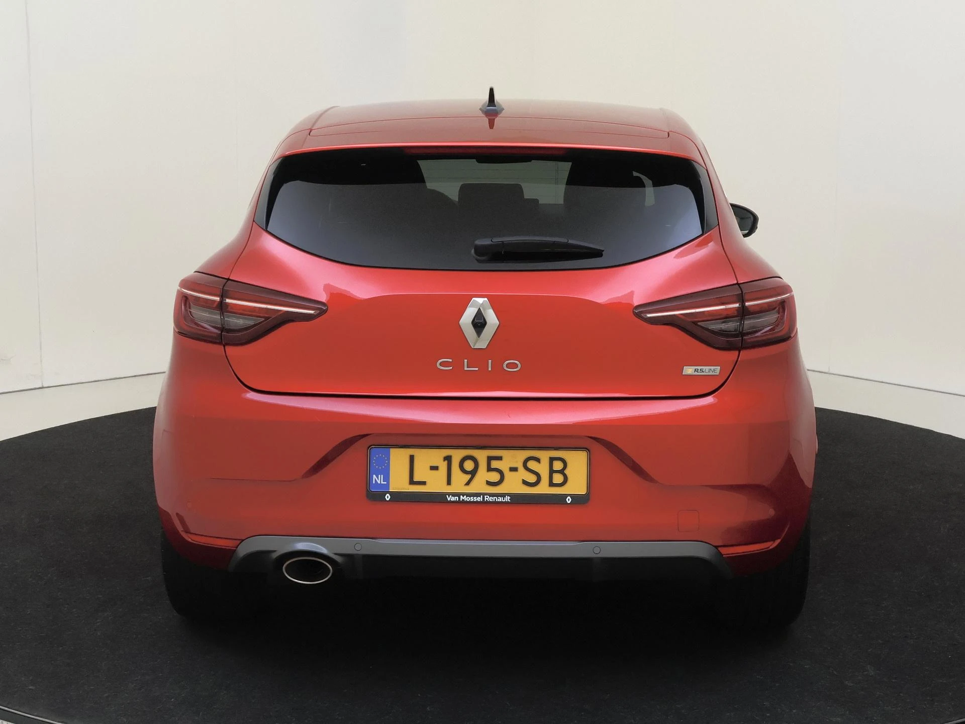 Renault-Clio-image-6