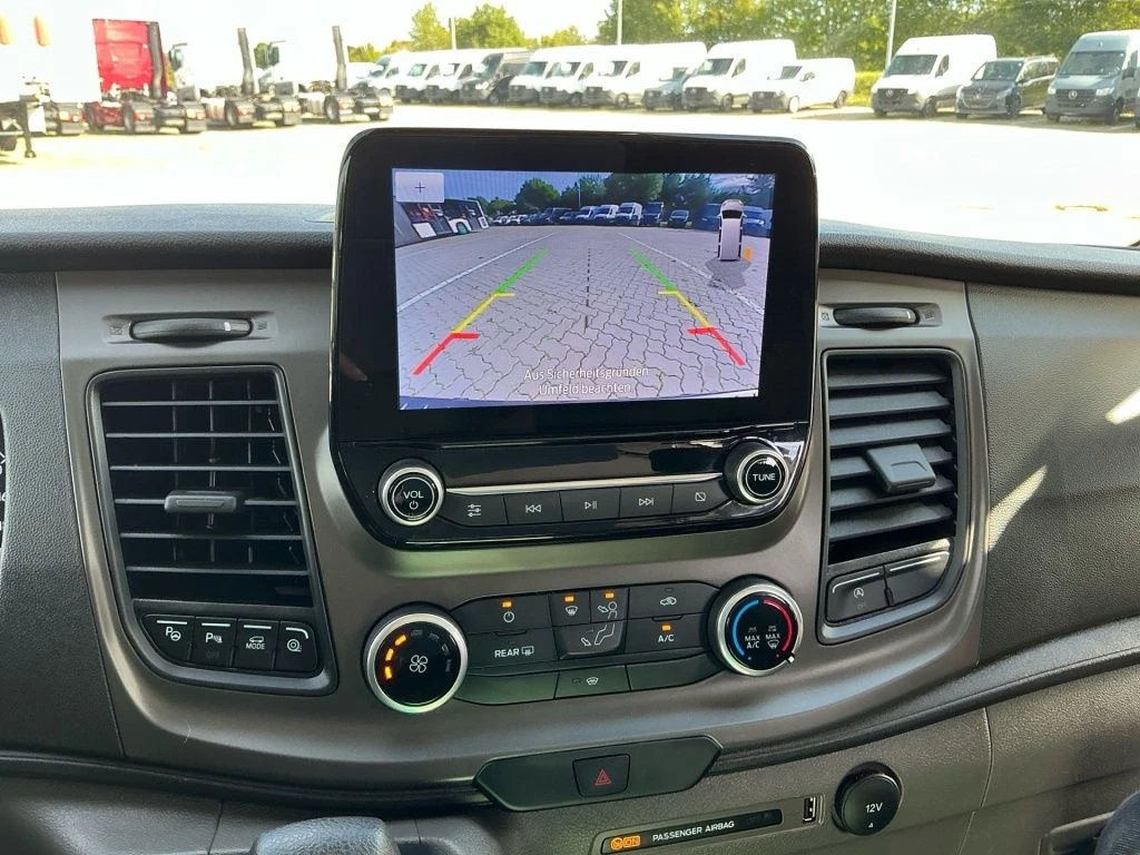 Ford--image-12