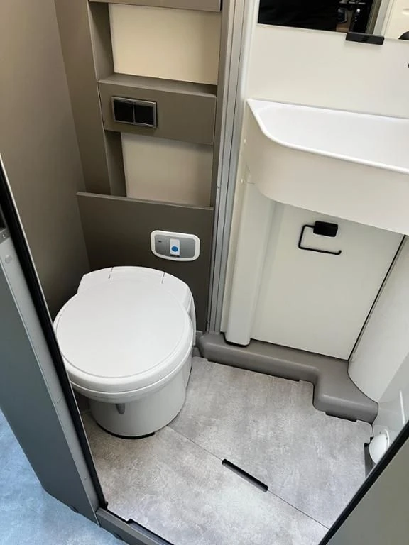 Hymer--image-16