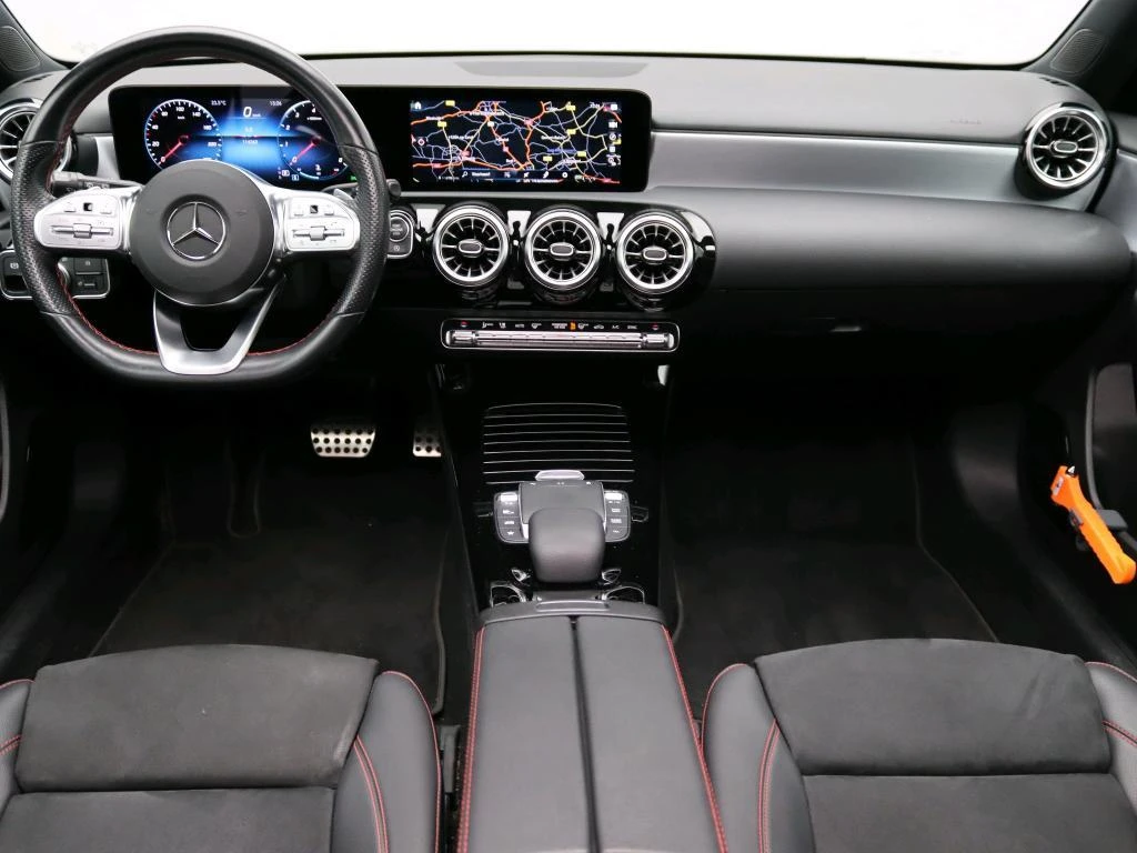 Mercedes-Benz A-Klasse 180 Business Solution AMG
