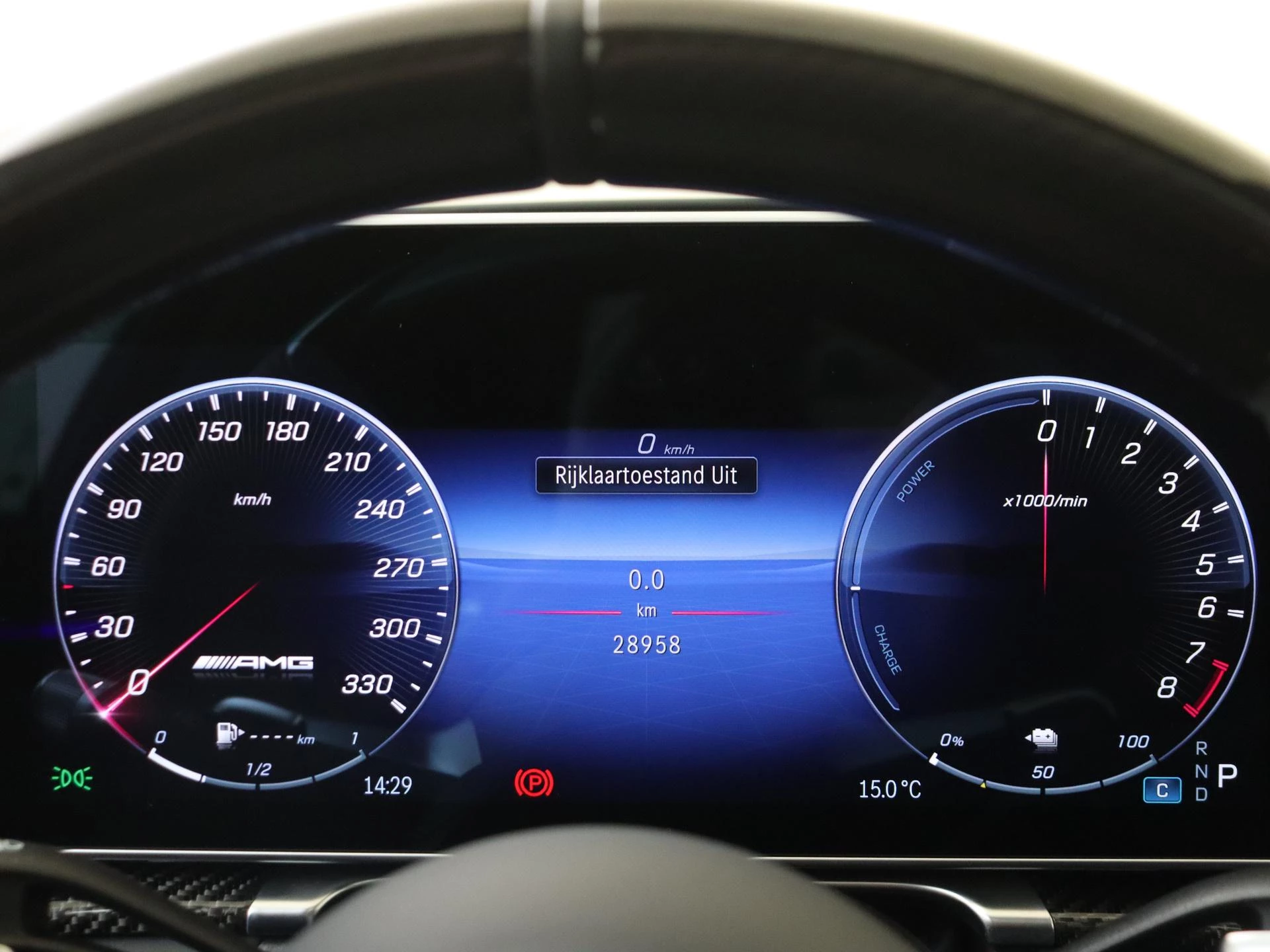 Mercedes-Benz-S-Klasse-image-22