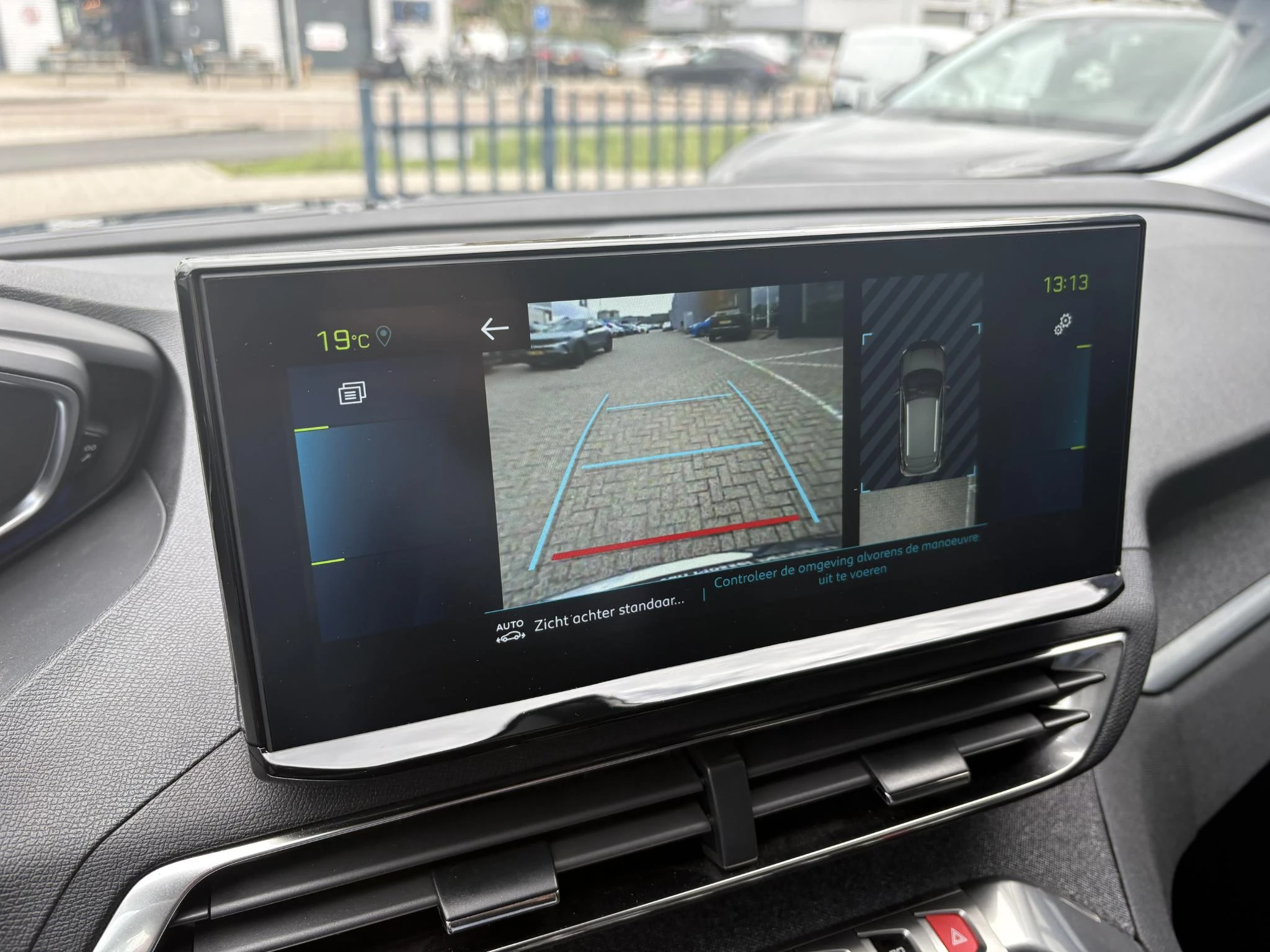 Peugeot-3008-image-12