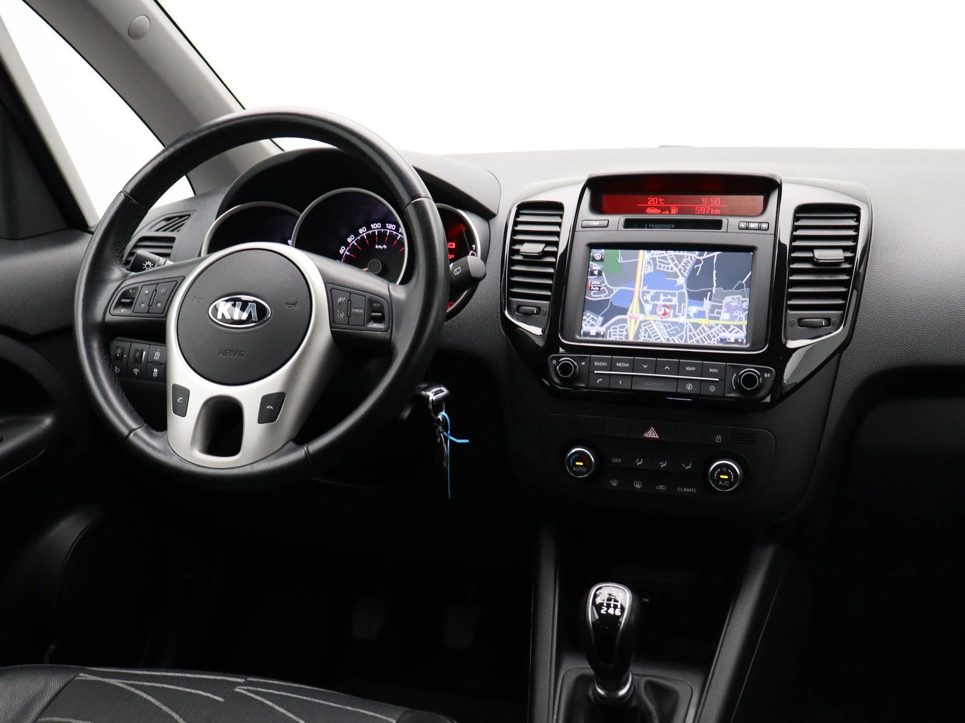 Kia-Venga-image-6