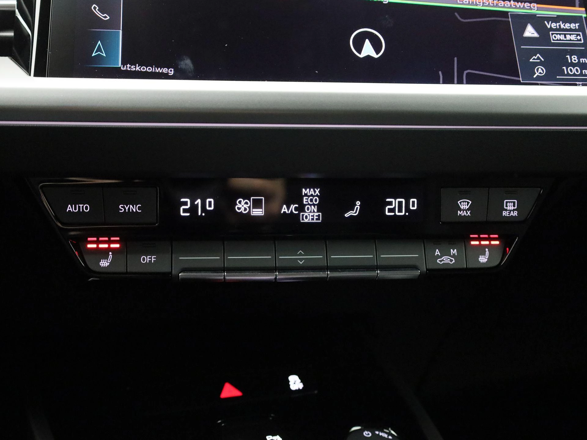 Audi-Q4 e-tron-image-17