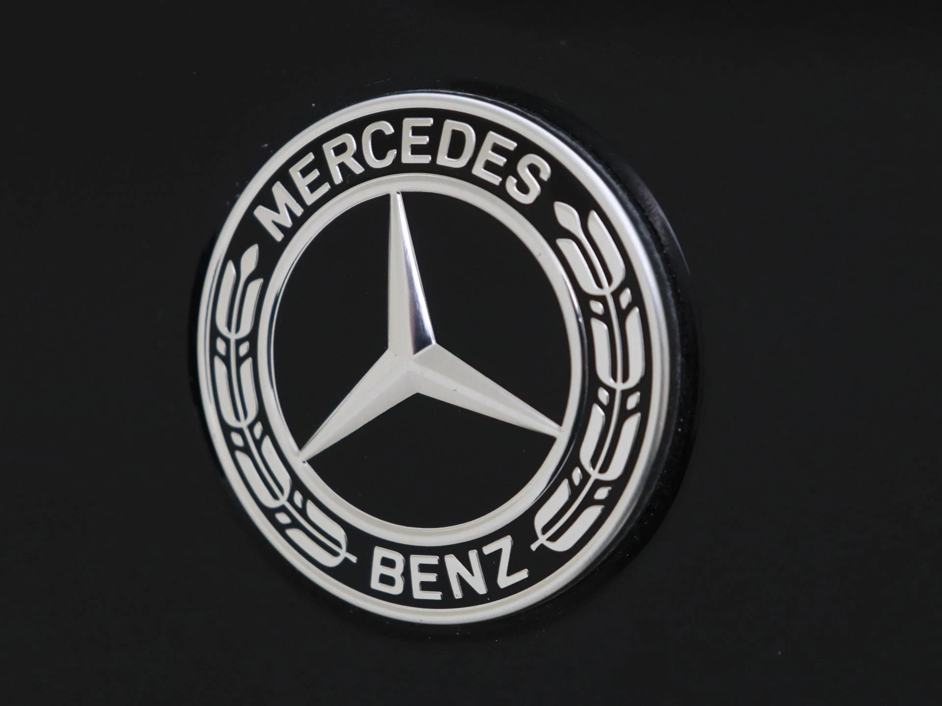 Mercedes-Benz-C-Klasse-image-26