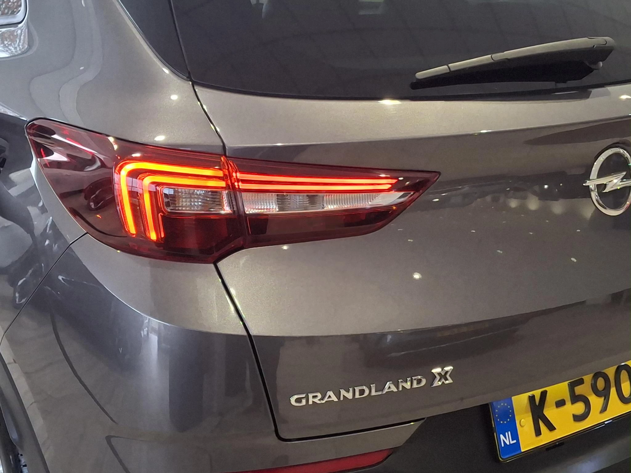 Opel-Grandland X-image-6
