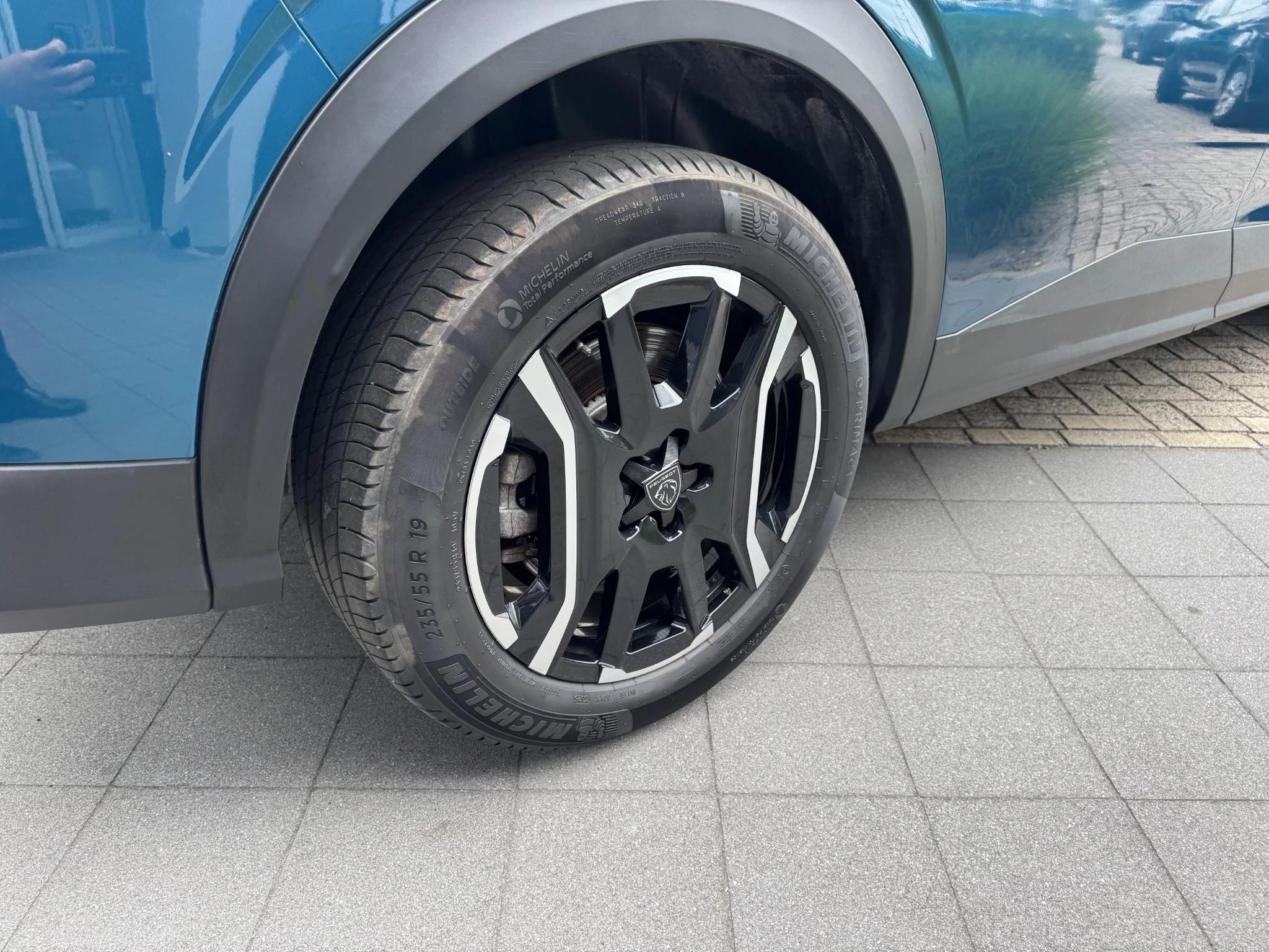 Peugeot 5008 1.6 Plug-in Hybrid 195 Allure 7p