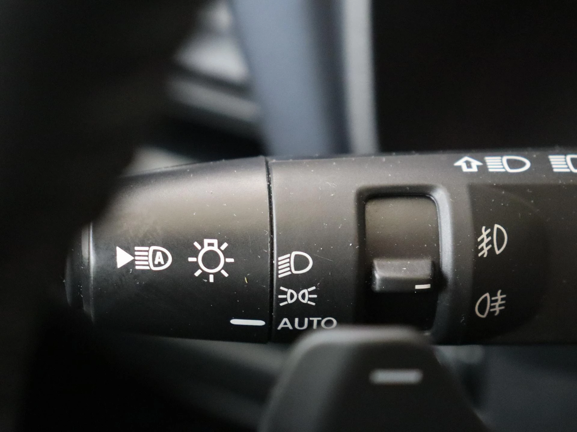 Nissan-QASHQAI-image-22