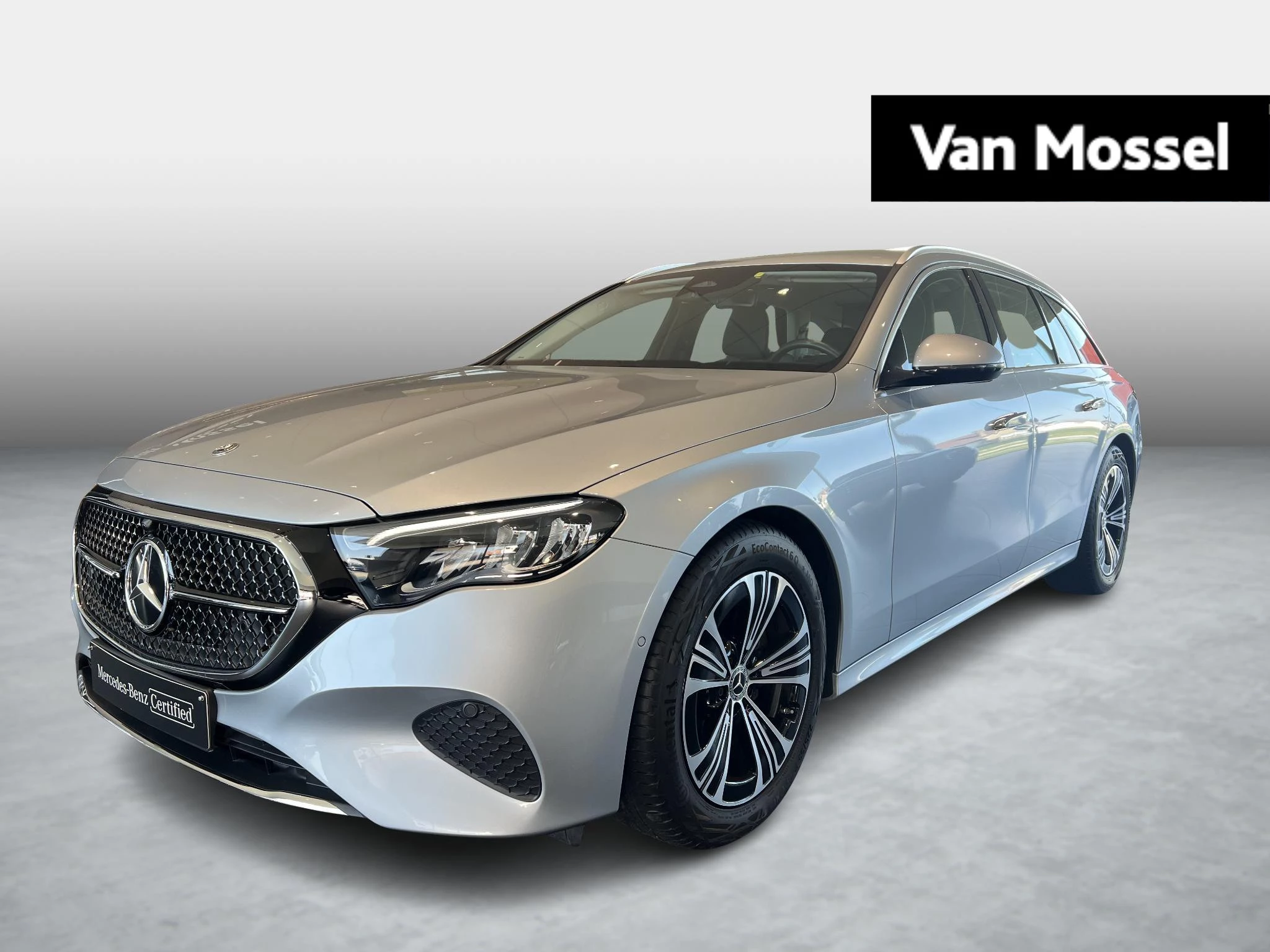 Mercedes-Benz-Classe E-image-0