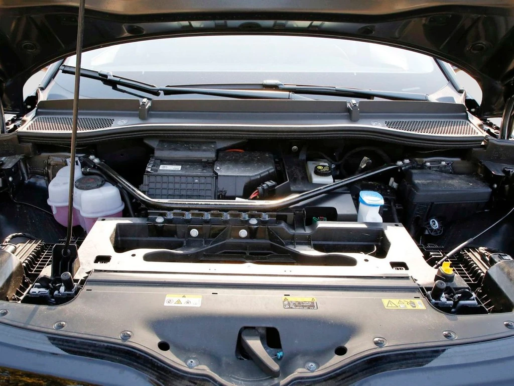 Škoda-Enyaq iV-image-6