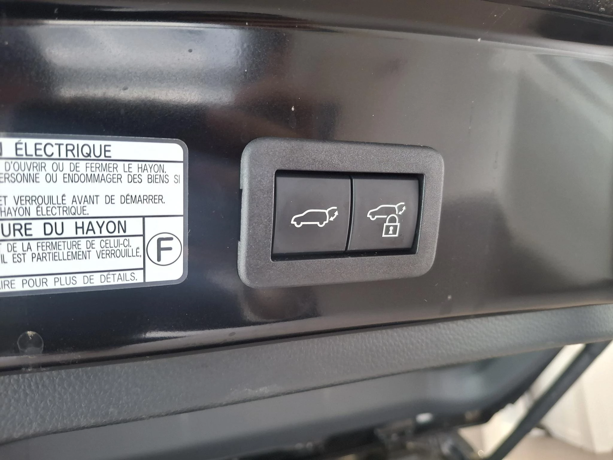 Toyota Corolla Cross Hybrid 140 Style