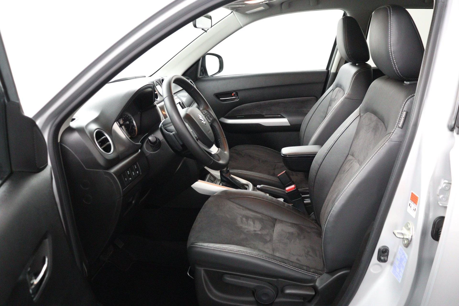 Suzuki-Vitara-image-13