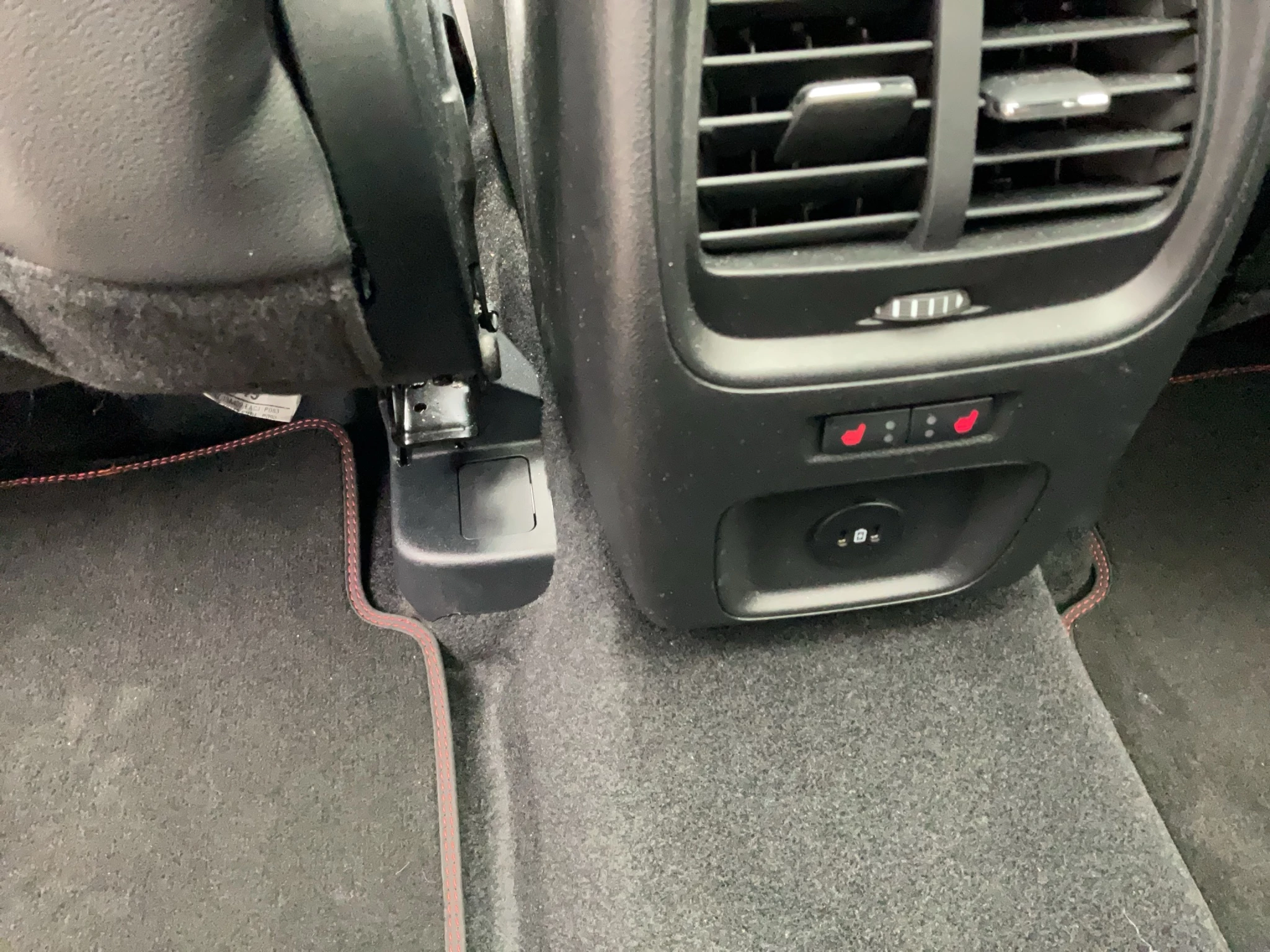 Ford Kuga ST-Line X*PANO*AHK*KAM*ACC*NAVI*SOUND-SYS.