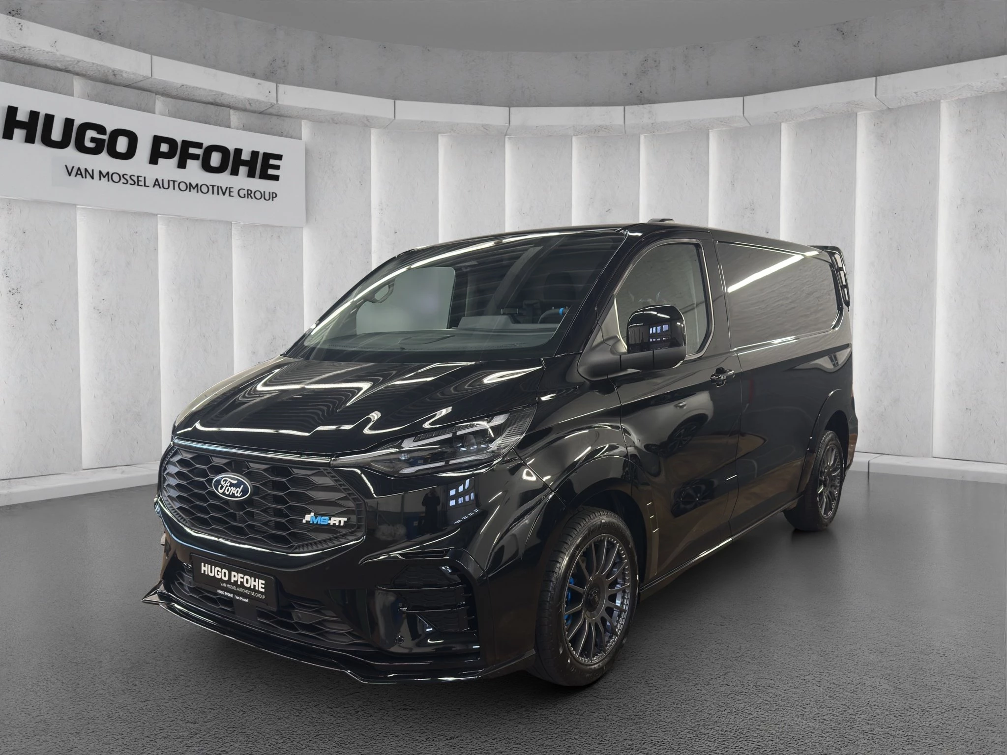 Ford-Transit Custom-image-0