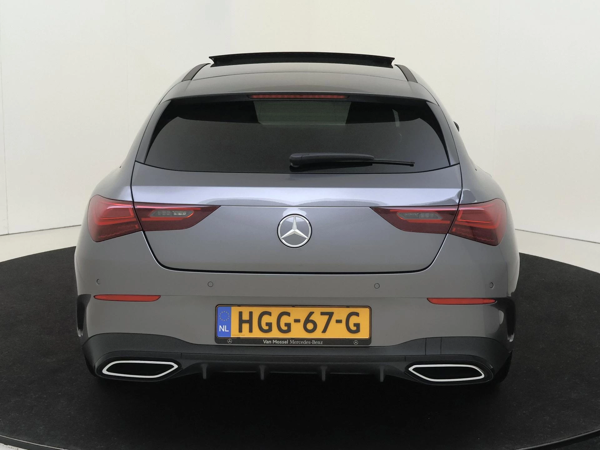 Mercedes-Benz-CLA-image-6