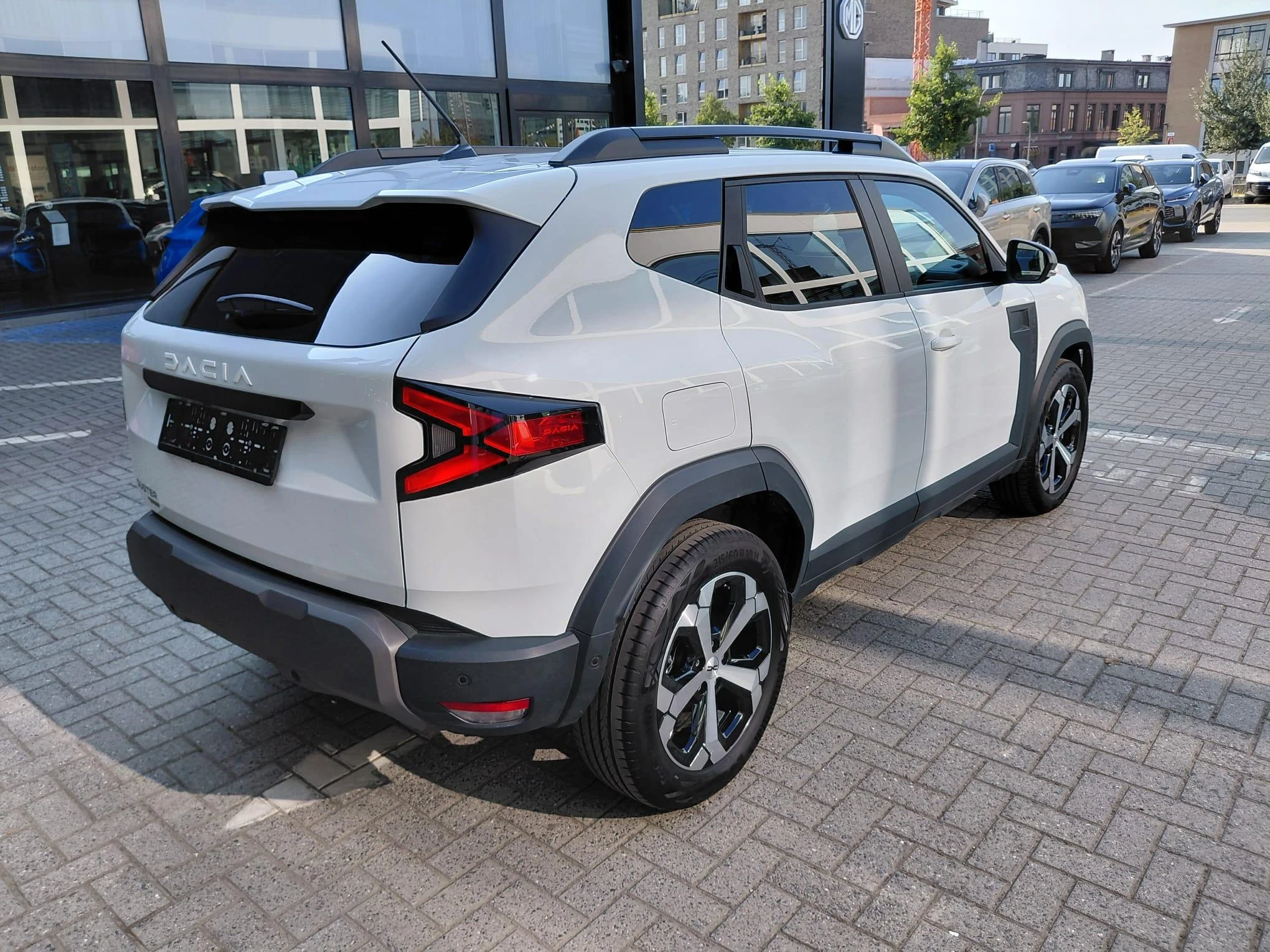 Dacia Duster Hybrid 140 Expression