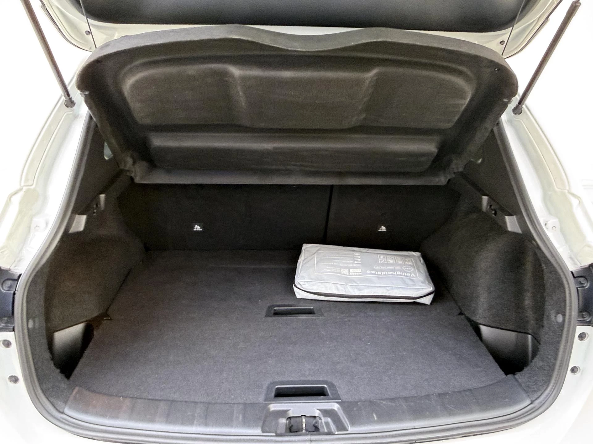 Nissan QASHQAI 1.3 DIG-T Premium Edition 140PK