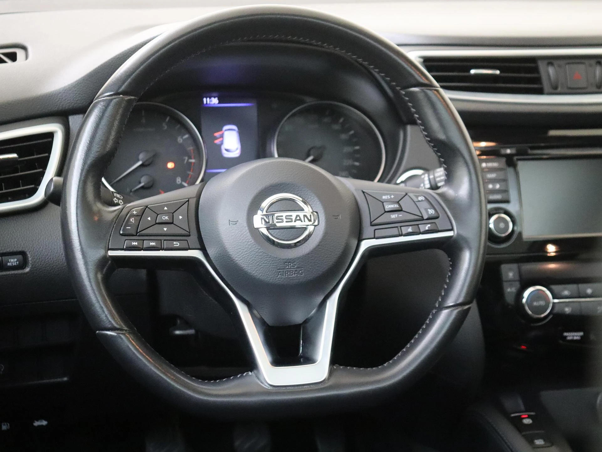 Nissan-QASHQAI-image-9