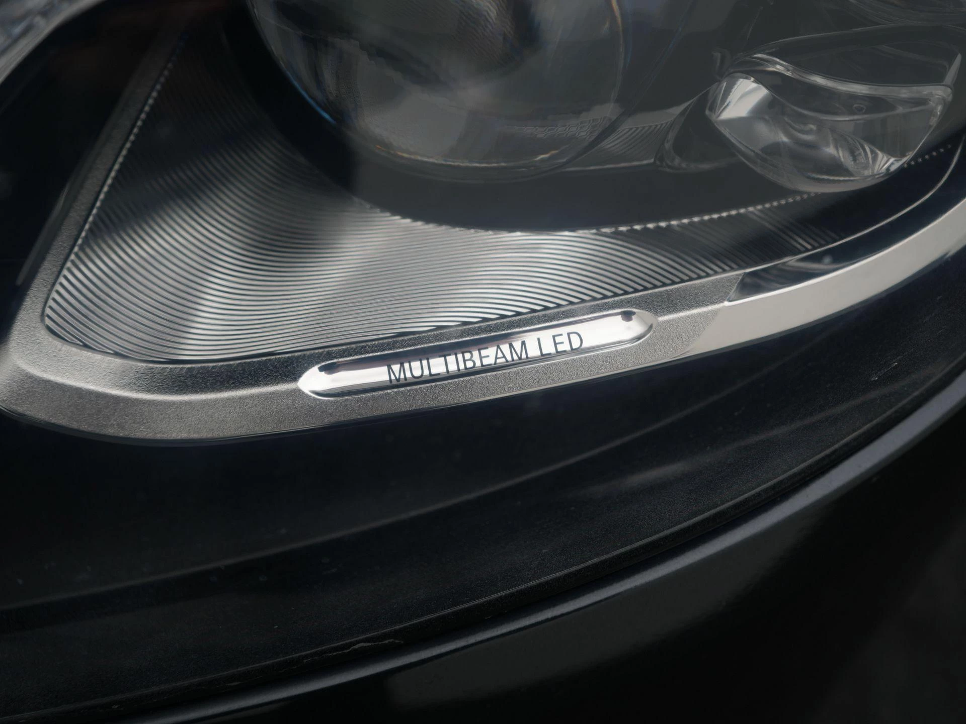 Mercedes-Benz-S-Klasse-image-47
