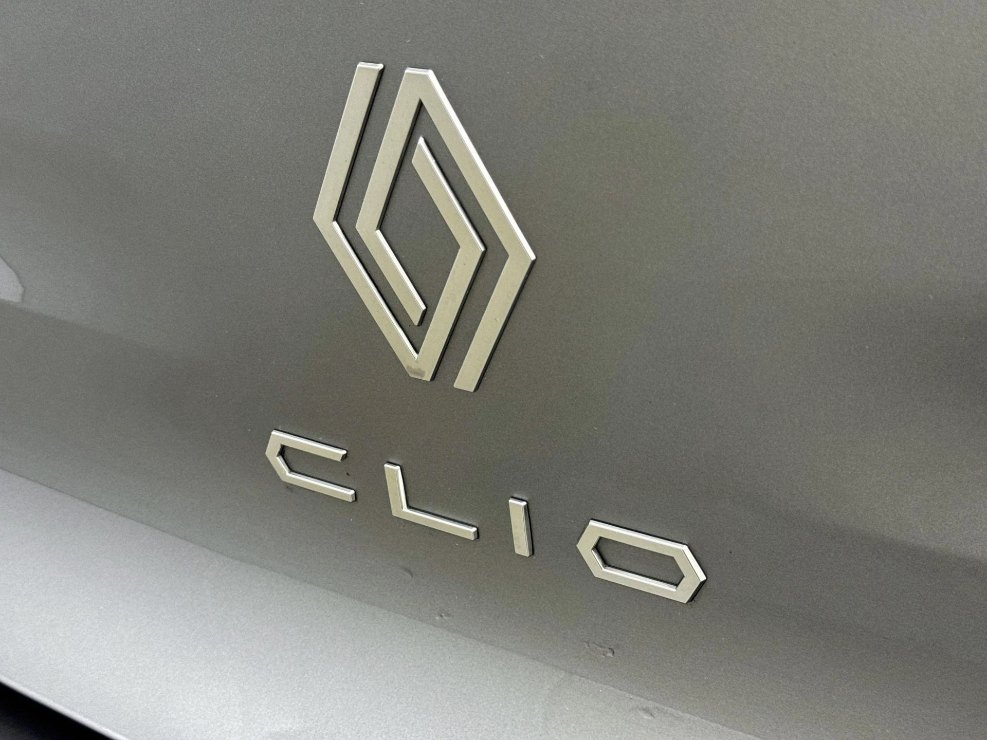 Renault-Clio-image-13
