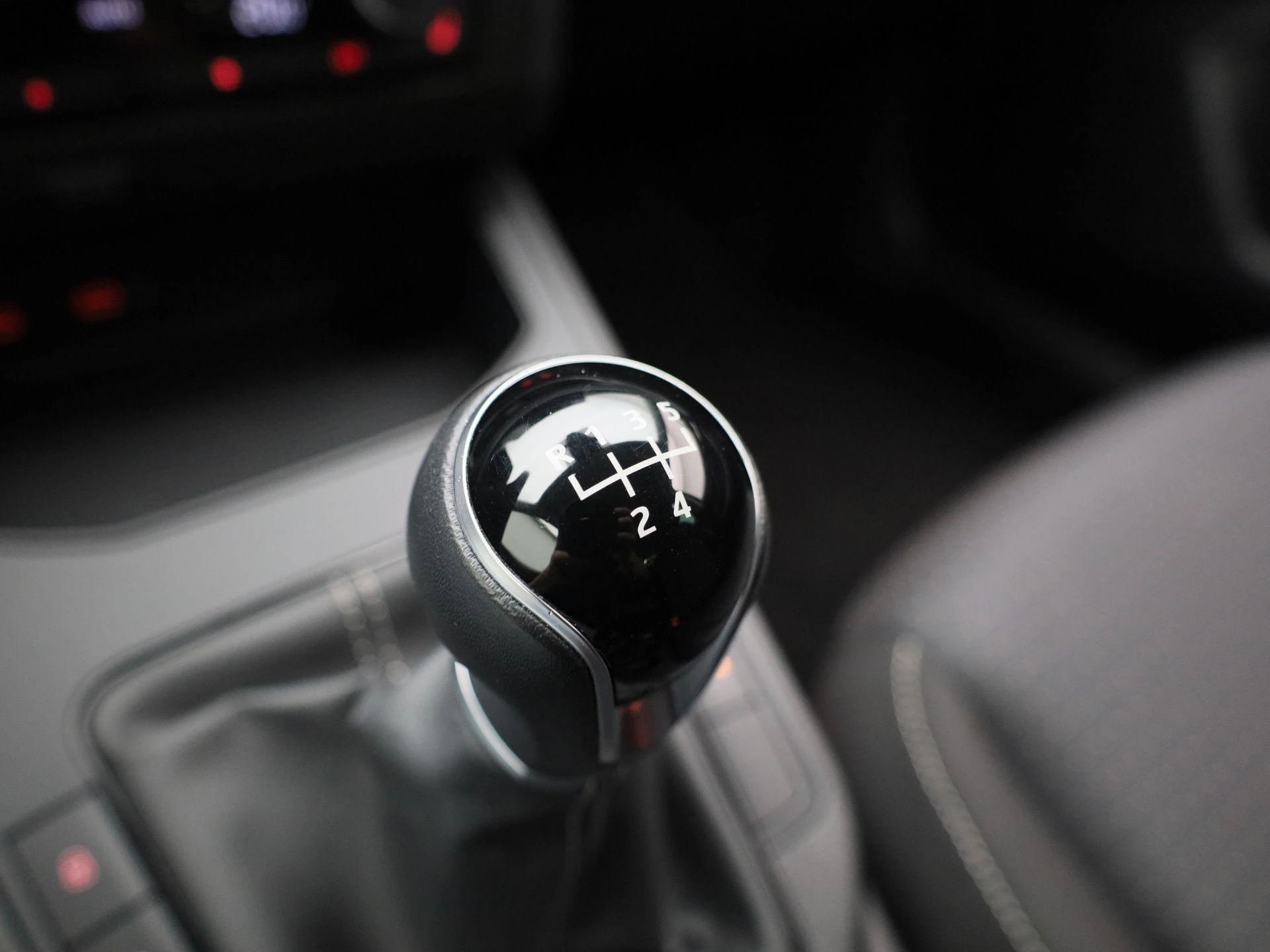 SEAT-Ibiza-image-27